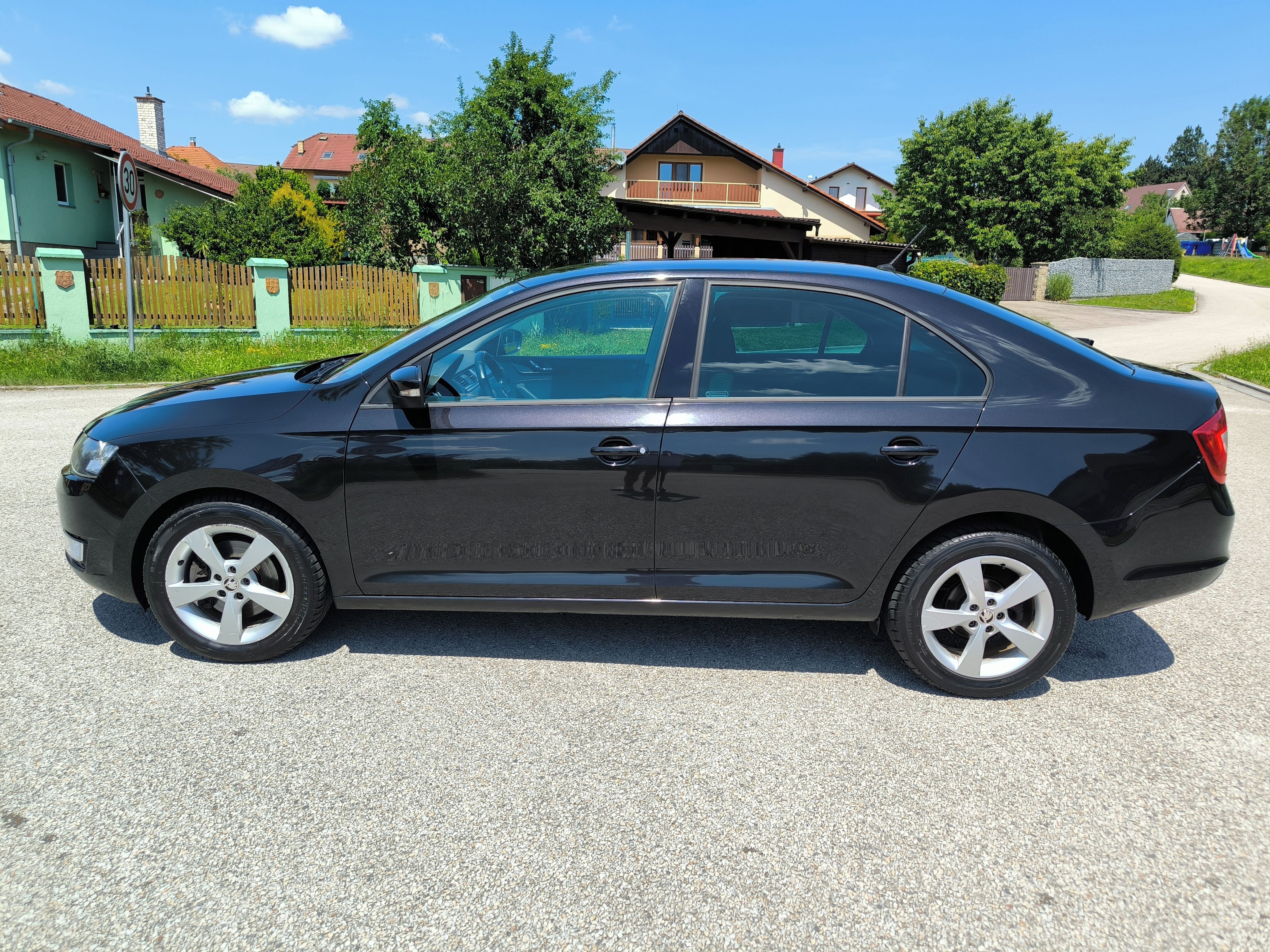 Škoda Rapid, 1.2 TSI 81kw STYLE - PŮVOD ČR - fotka 3