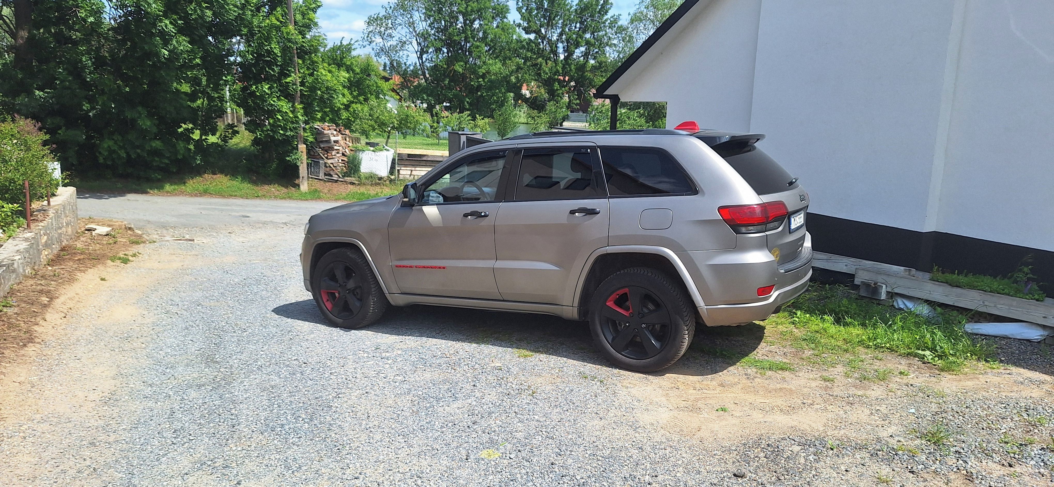 Jeep Grand Cherokee, 3.0 CRD OVERLAND, Odpočet DPH. - fotka 3