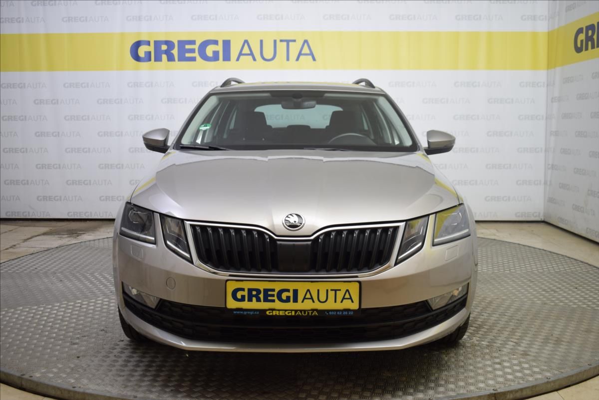 Škoda Octavia, 1,0 TSi VÝBAVA,SUPER STAV