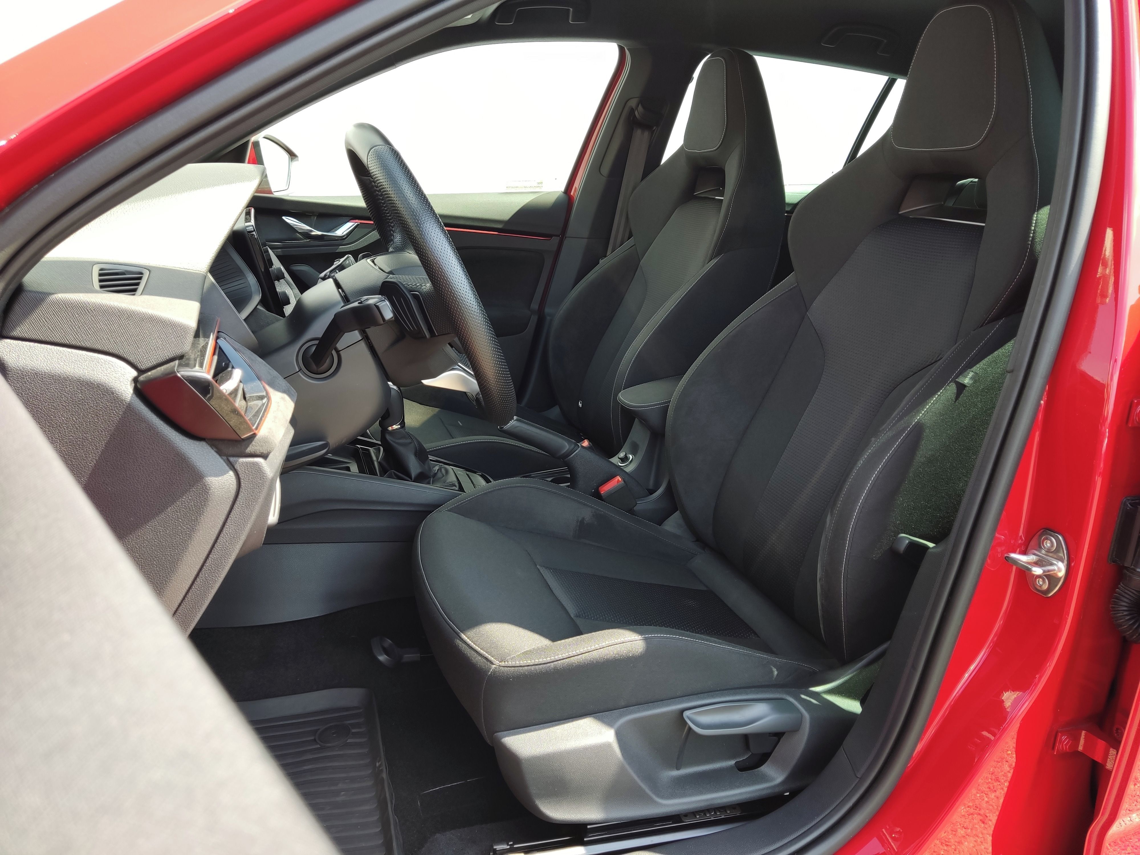 Škoda Scala, 1.5 TSI 110 kW DSG Drive - fotka 6