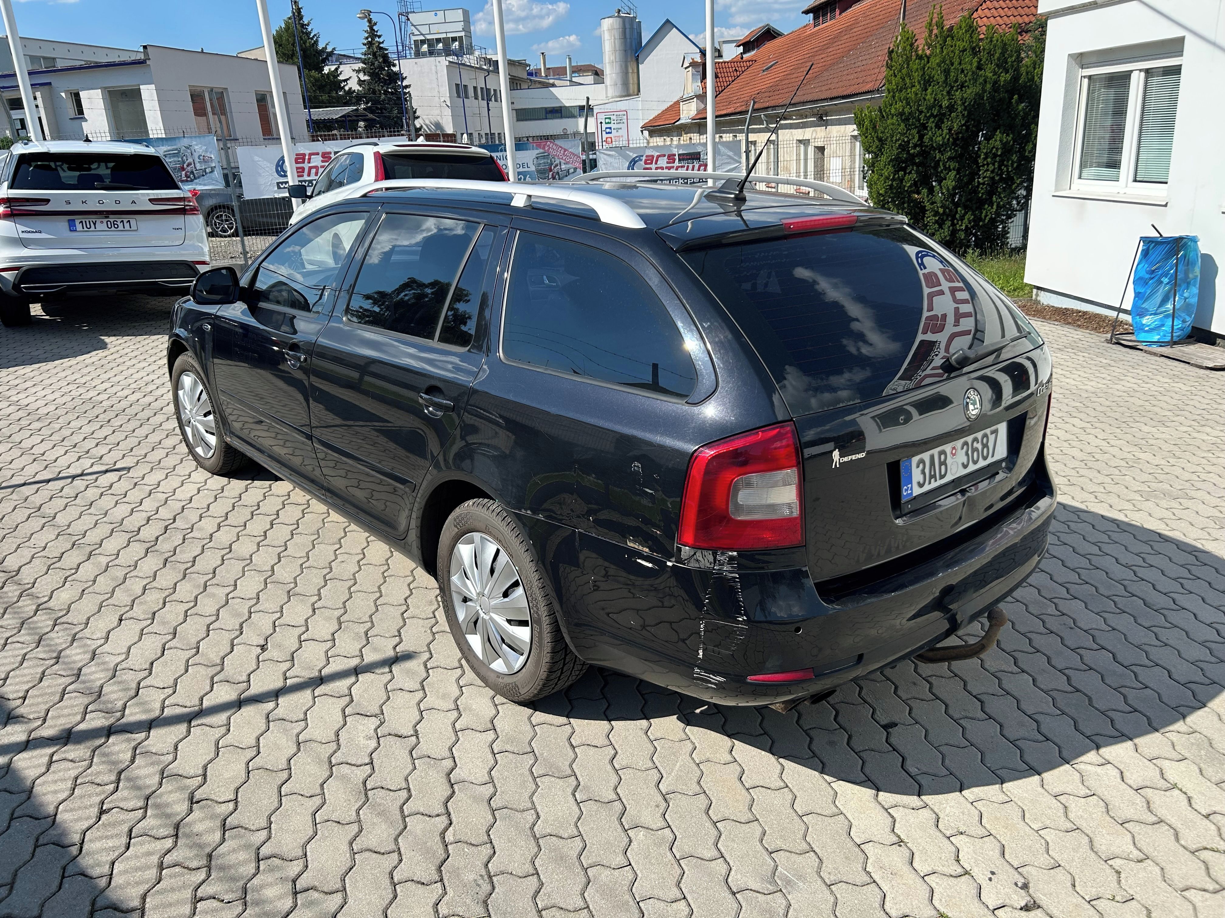 Škoda Octavia, 2.0TDI / L&K / DSG / 4x4 - fotka 4