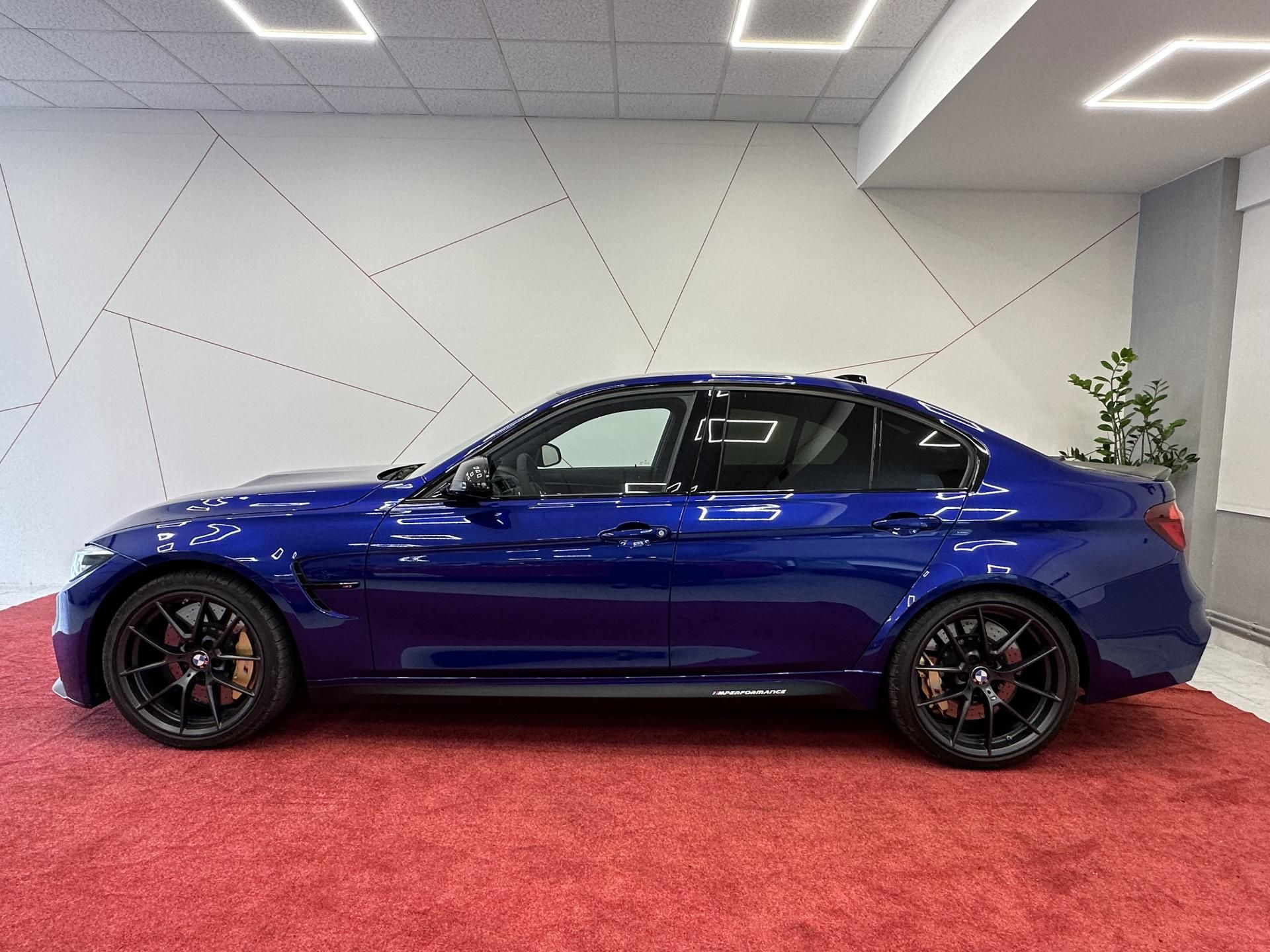 BMW M3, CS*HUD*KARBON. BRZDY*1.MAJITEL - fotka 2