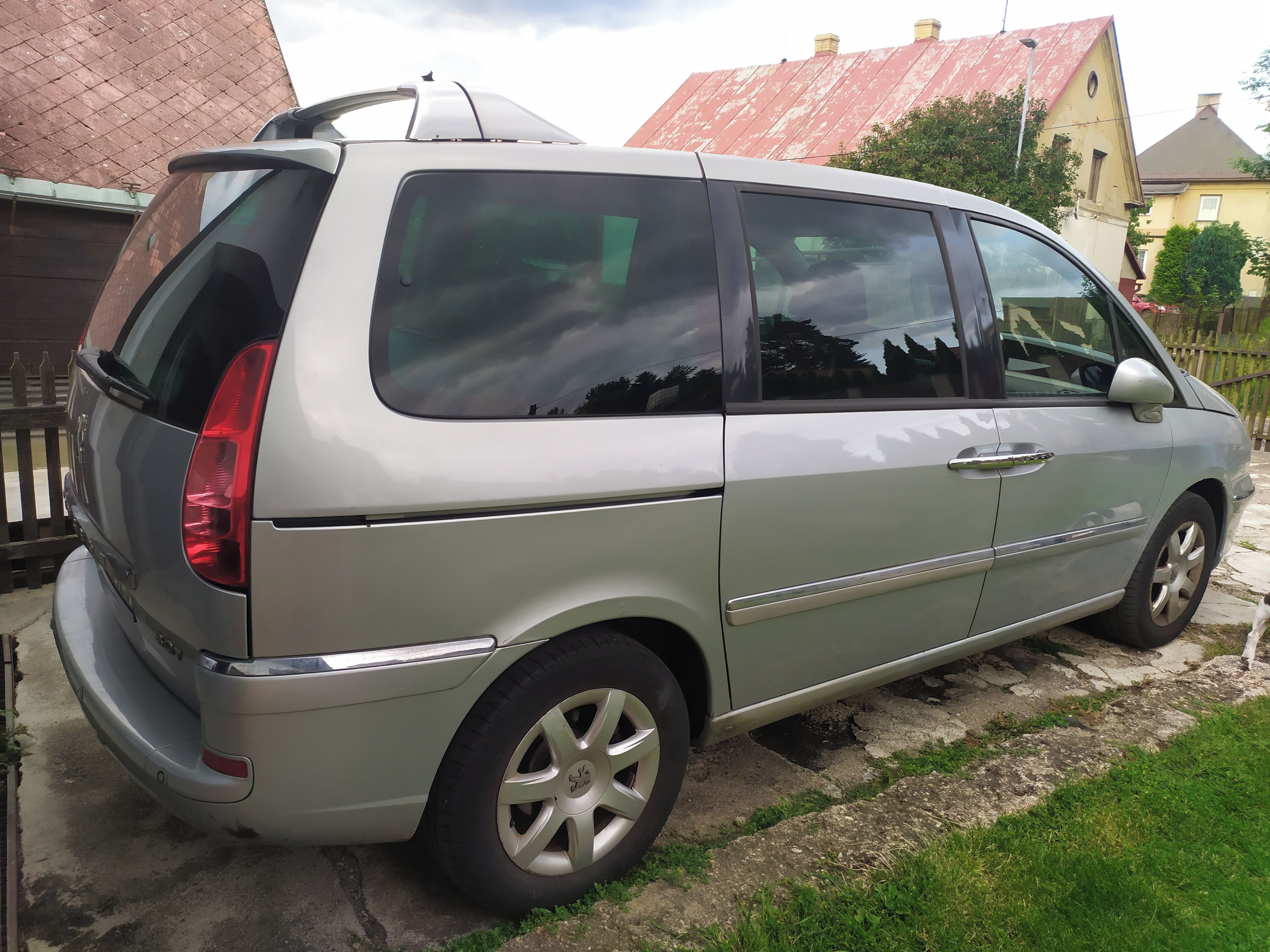 Peugeot 807, 2.0 HDI 100KW - fotka 4