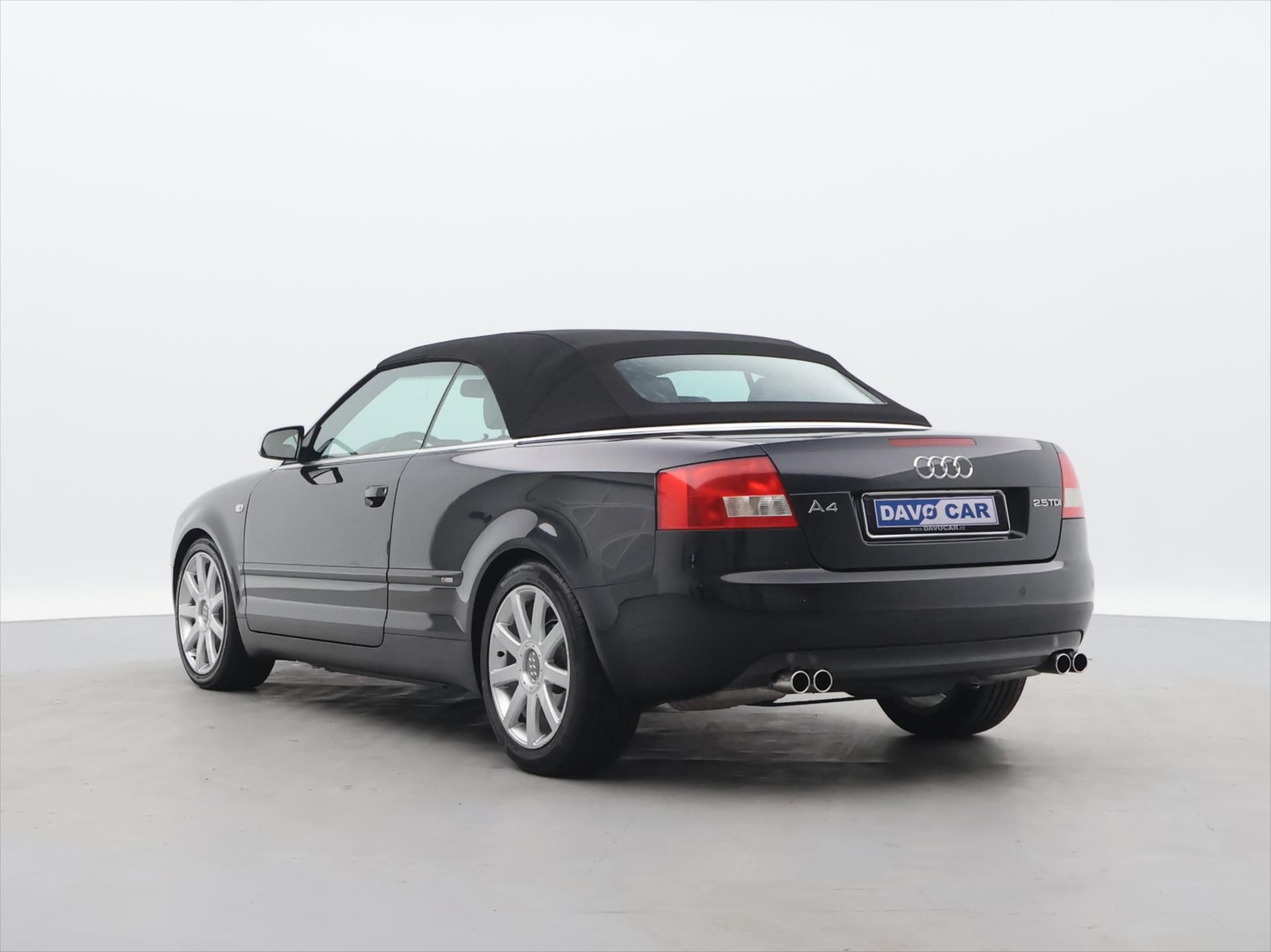 Audi A4, 2,5 TDI  120kW MAN Cabriolet - fotka 5