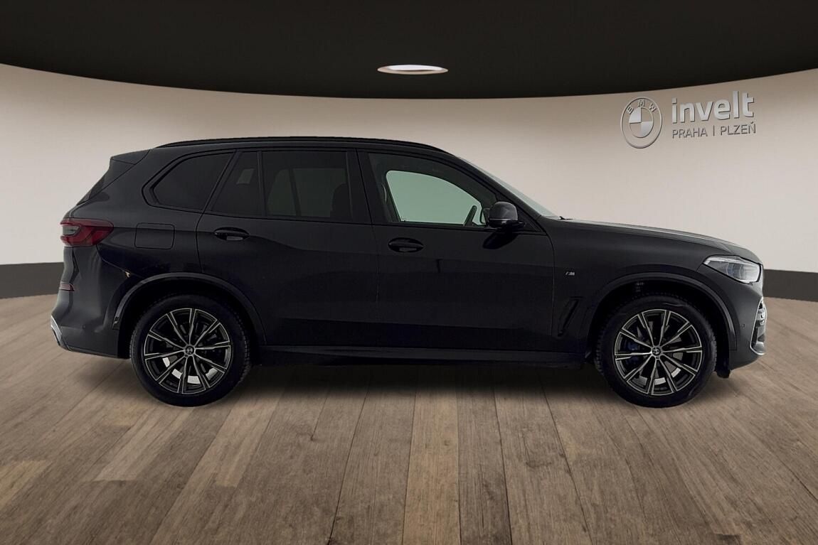 BMW X5, xDrive30d - fotka 2