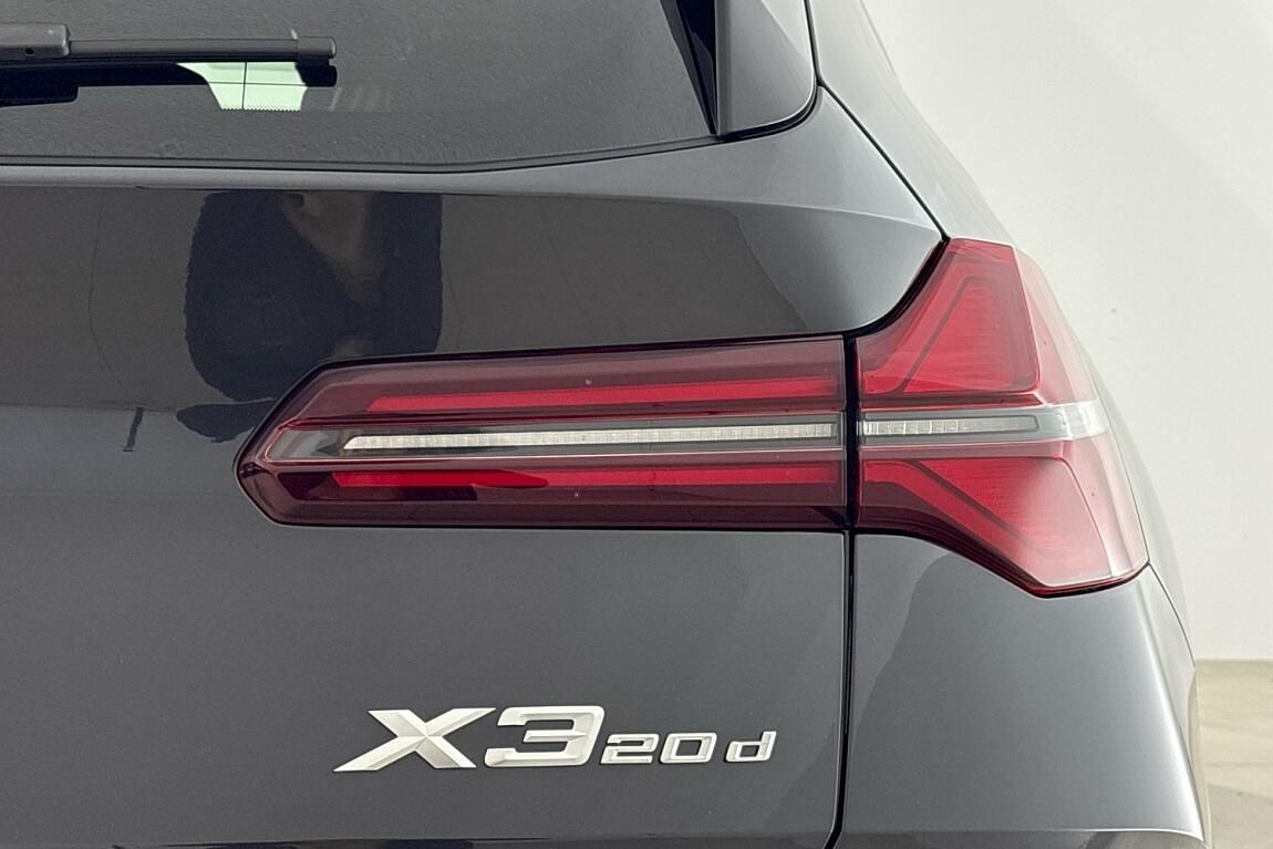 BMW X3, xDrive20d - fotka 4