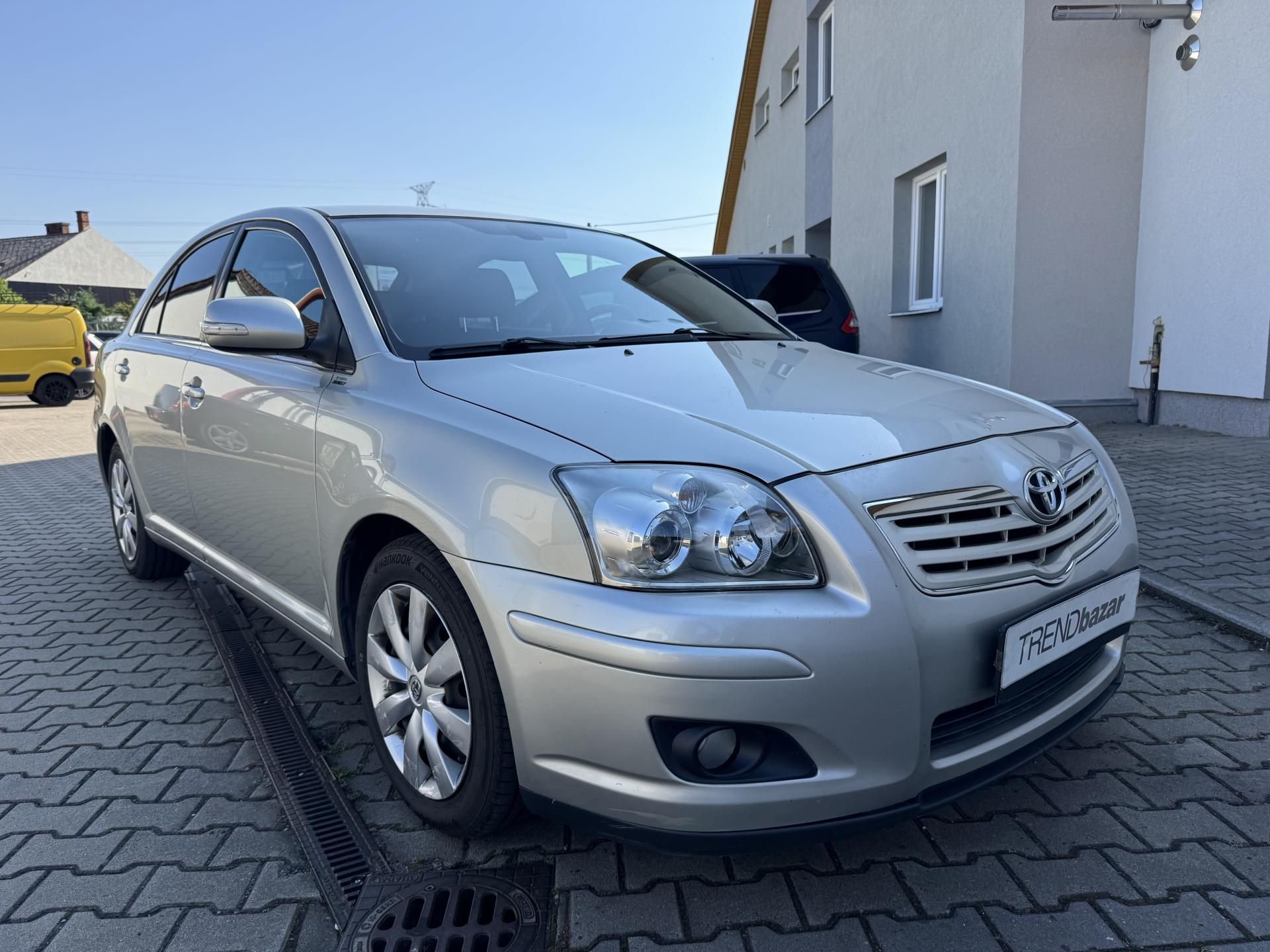 Toyota Avensis, 2,0D-4D, ČR, 2.MAJ. - fotka 2