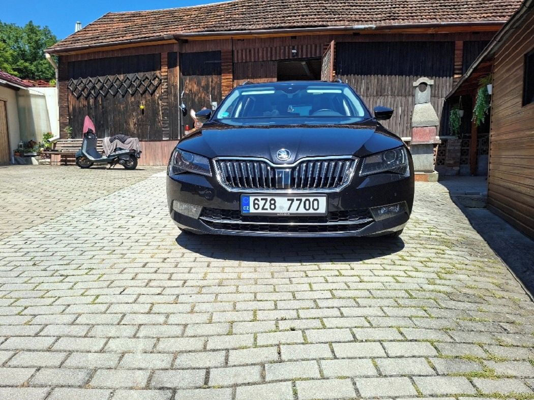 Škoda Superb, Škoda Superb Kombi