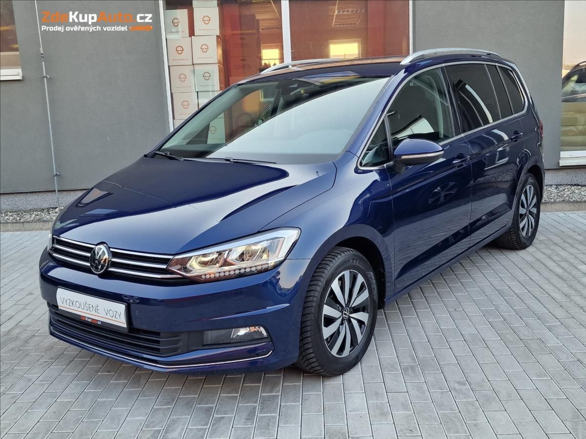 Volkswagen Touran, 1.5 TSI DSG Evo Highline,ČR