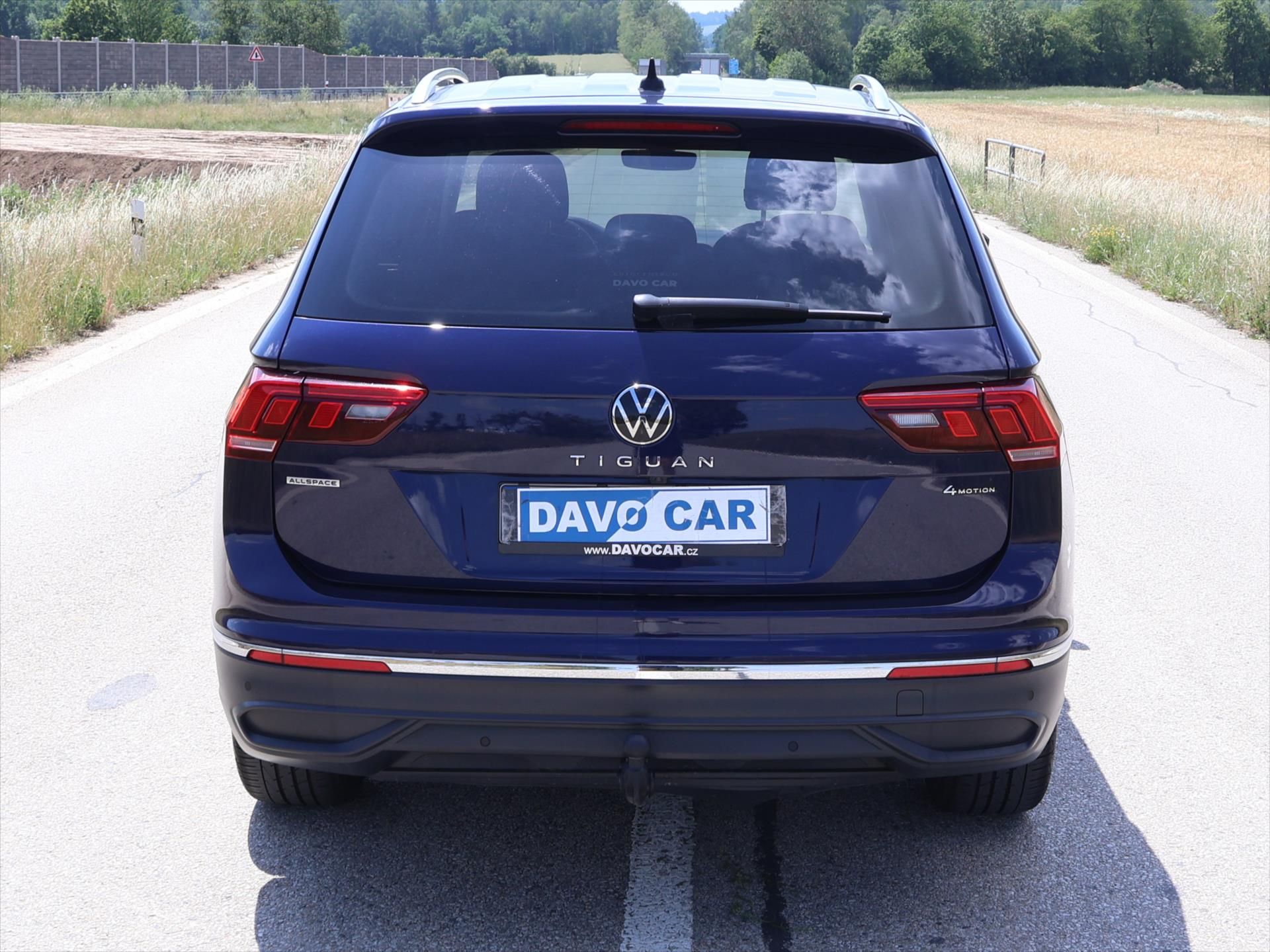 Volkswagen Tiguan Allspace, 2,0 TSI 140kw 4motion DPH TZ - fotka 6
