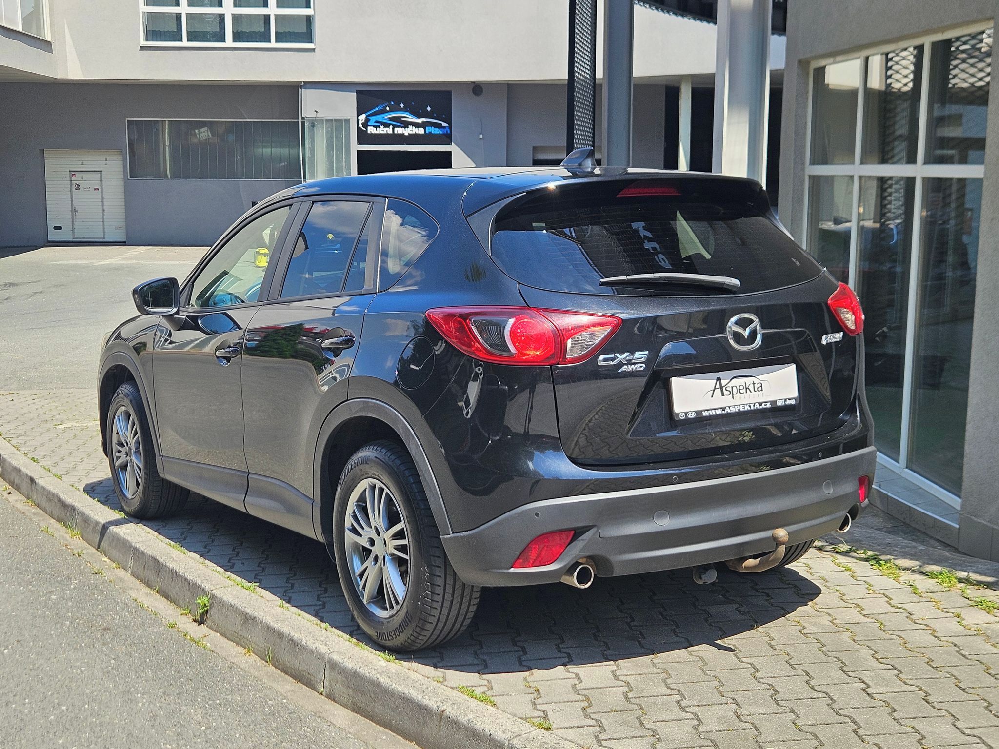 Mazda CX-5, 2.2l Mazda Skyactiv-D 110kW - fotka 3