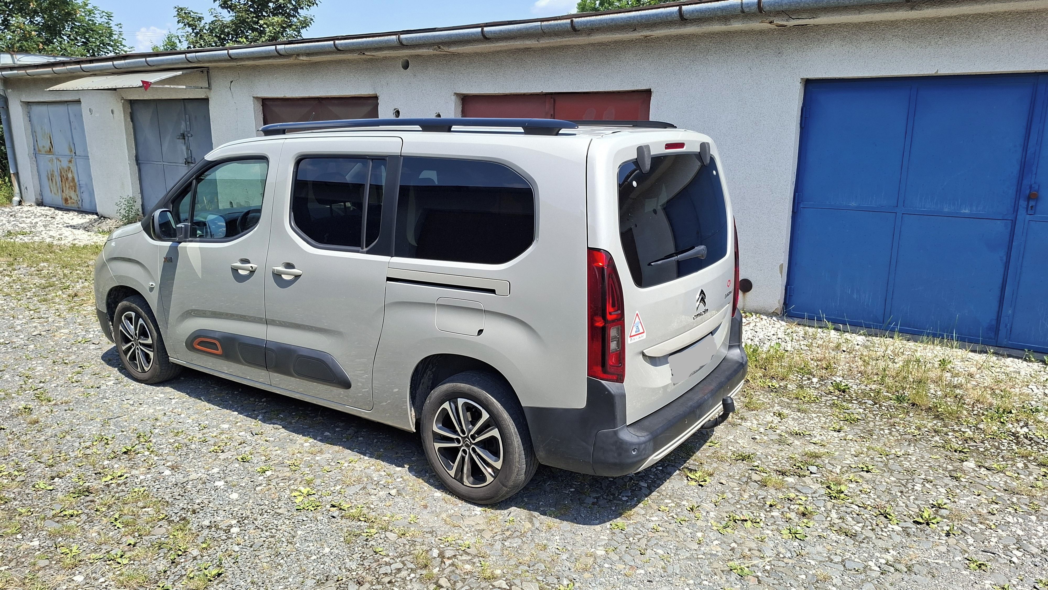 Citroën Berlingo, XL Family, 7míst, 96kW - fotka 5