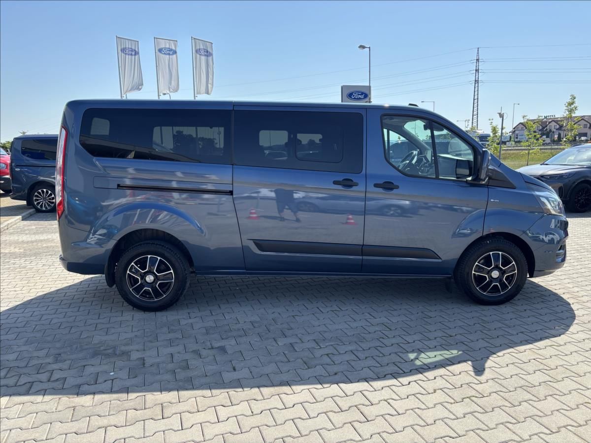 Ford Transit Custom, 2,0 EcoBlue 125 kW Záruka L2 - fotka 5