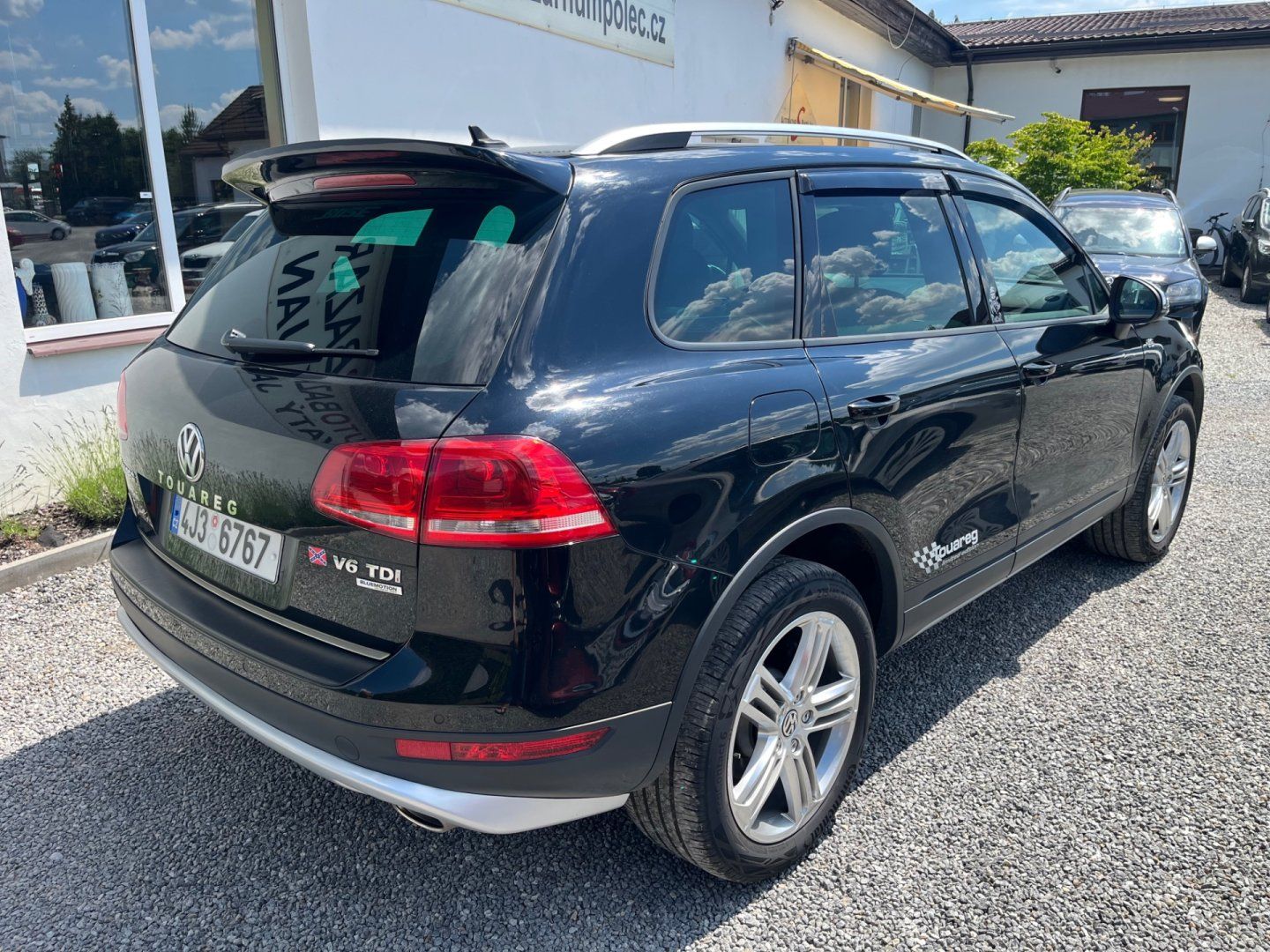 Volkswagen Touareg, 3.0 TDi Bi-Xenon,NAVI, DPH - fotka 2