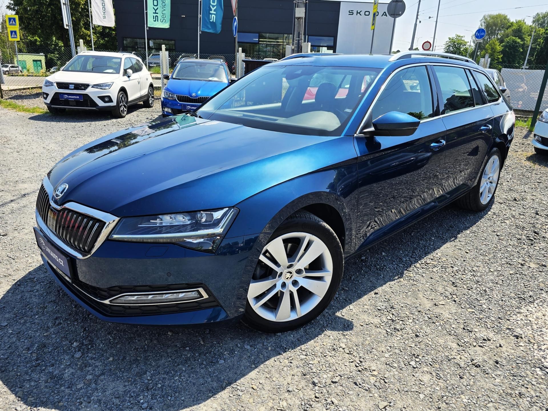 Škoda Superb, 2.0TDi110KW DSG STYLE EXTRA ČR - fotka 2