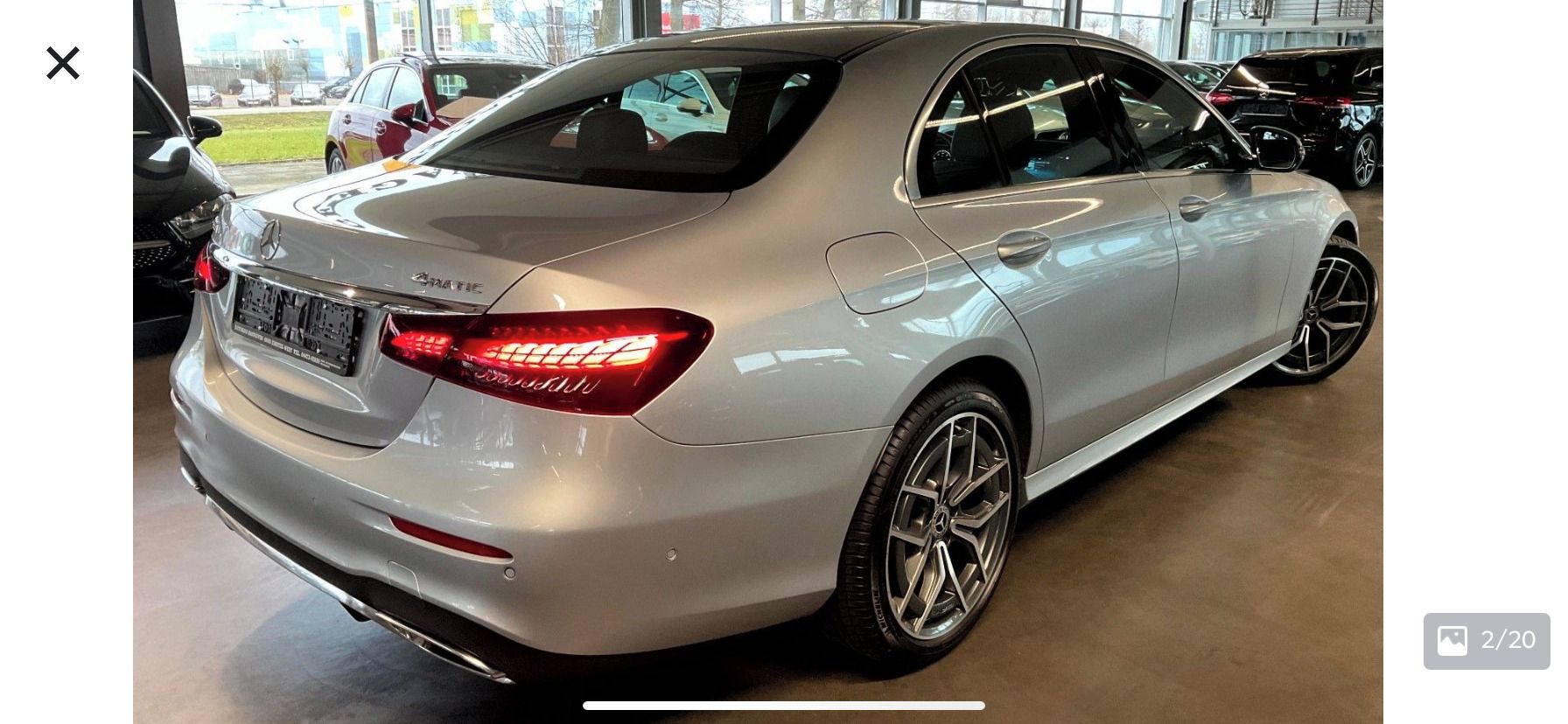 Mercedes-Benz Třídy E, 400d 4MATIC AMG Dist Pano 360° - fotka 4