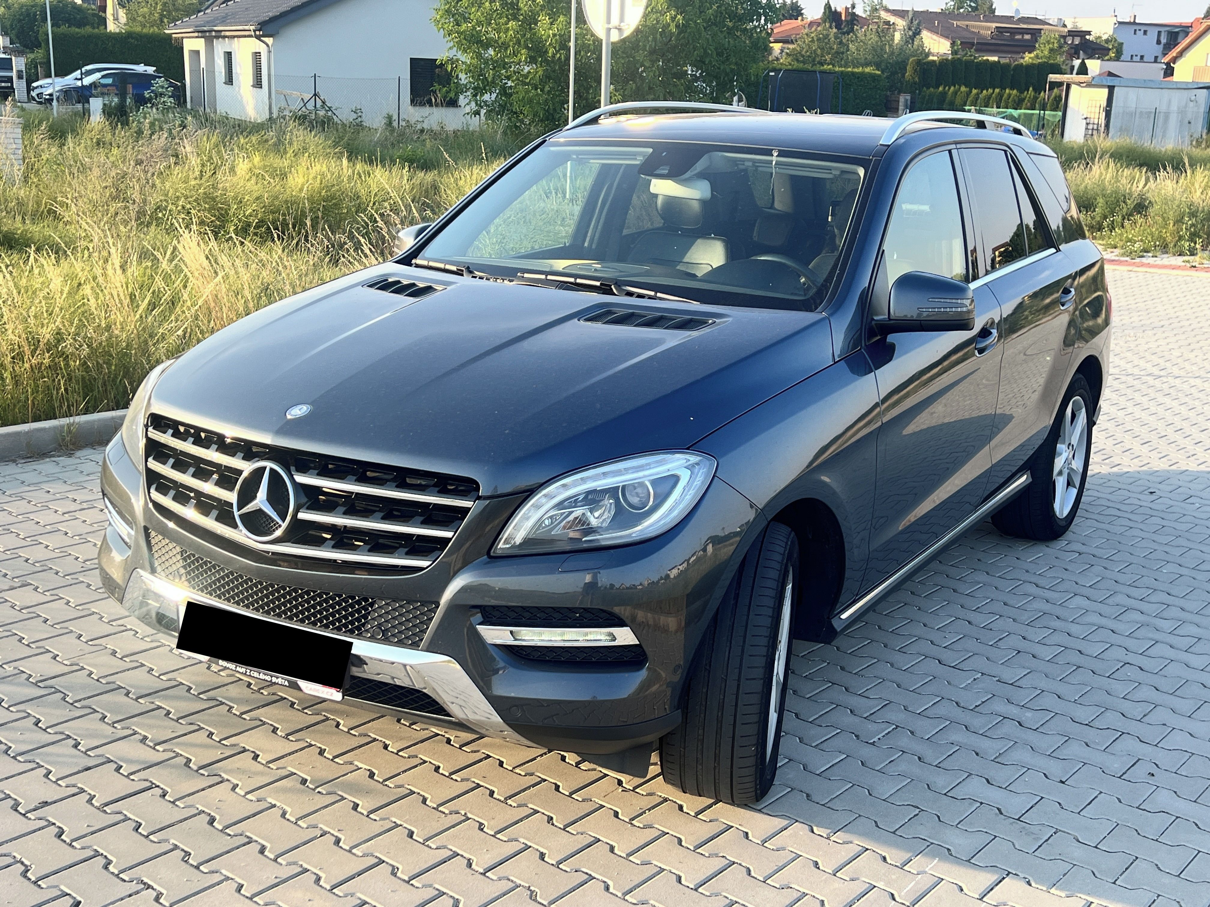 Mercedes-Benz Třídy M, 350CDI, původ ČR, servisní his - fotka 4