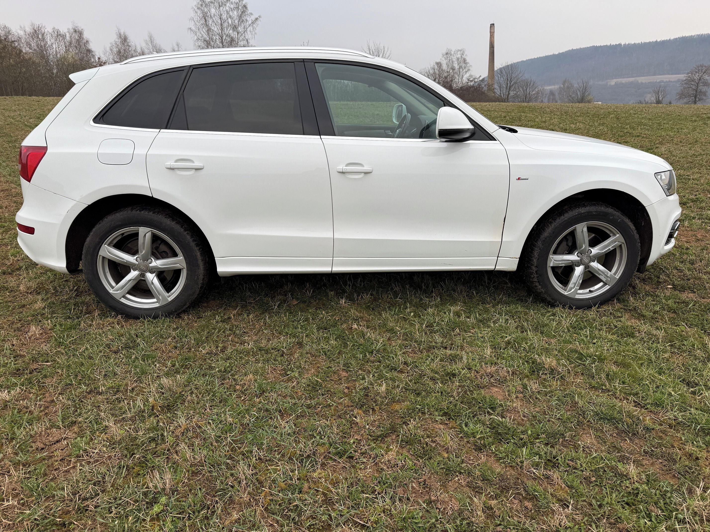 Audi Q5, Audi Q5 3,0TDI automat - fotka 2