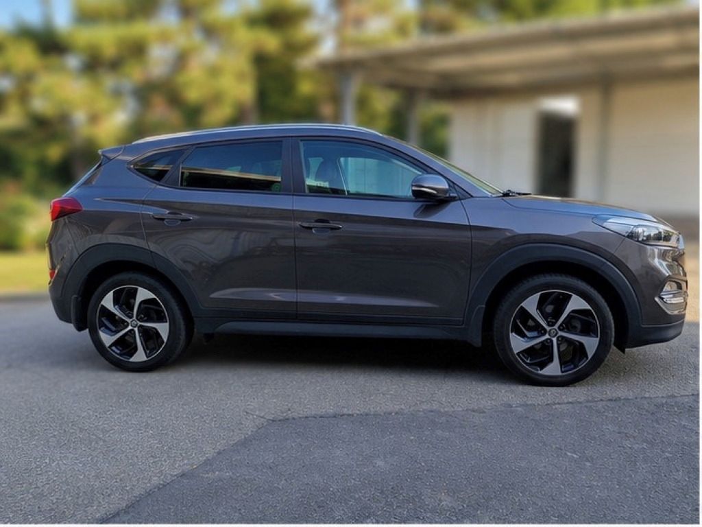 Hyundai Tucson, Hyundai Tucson 1.7 CRDi Trikol - fotka 2