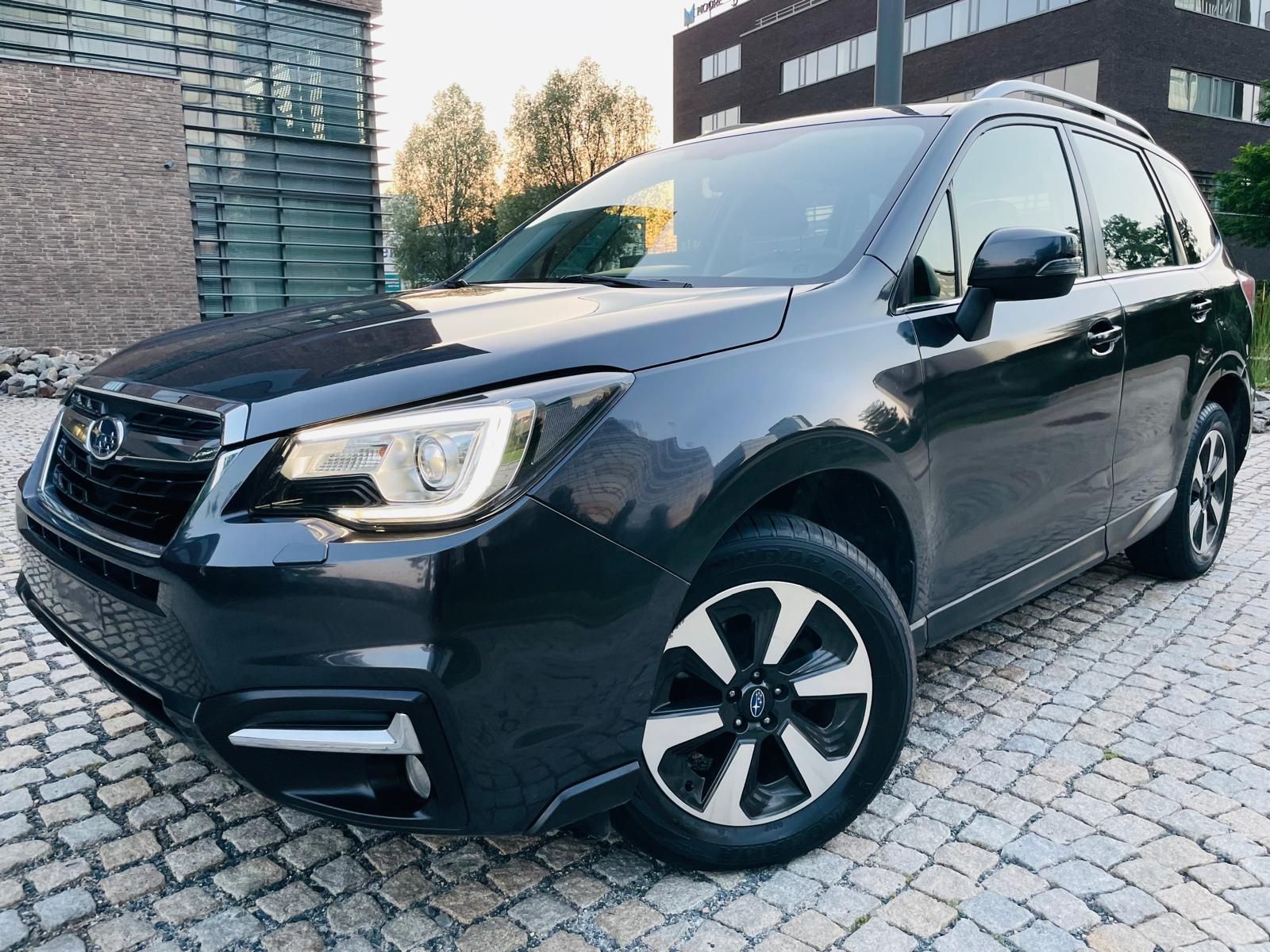 Subaru Forester, 2.0i 4x4 AUT KAMERA VÝHŘEV LED - fotka 2
