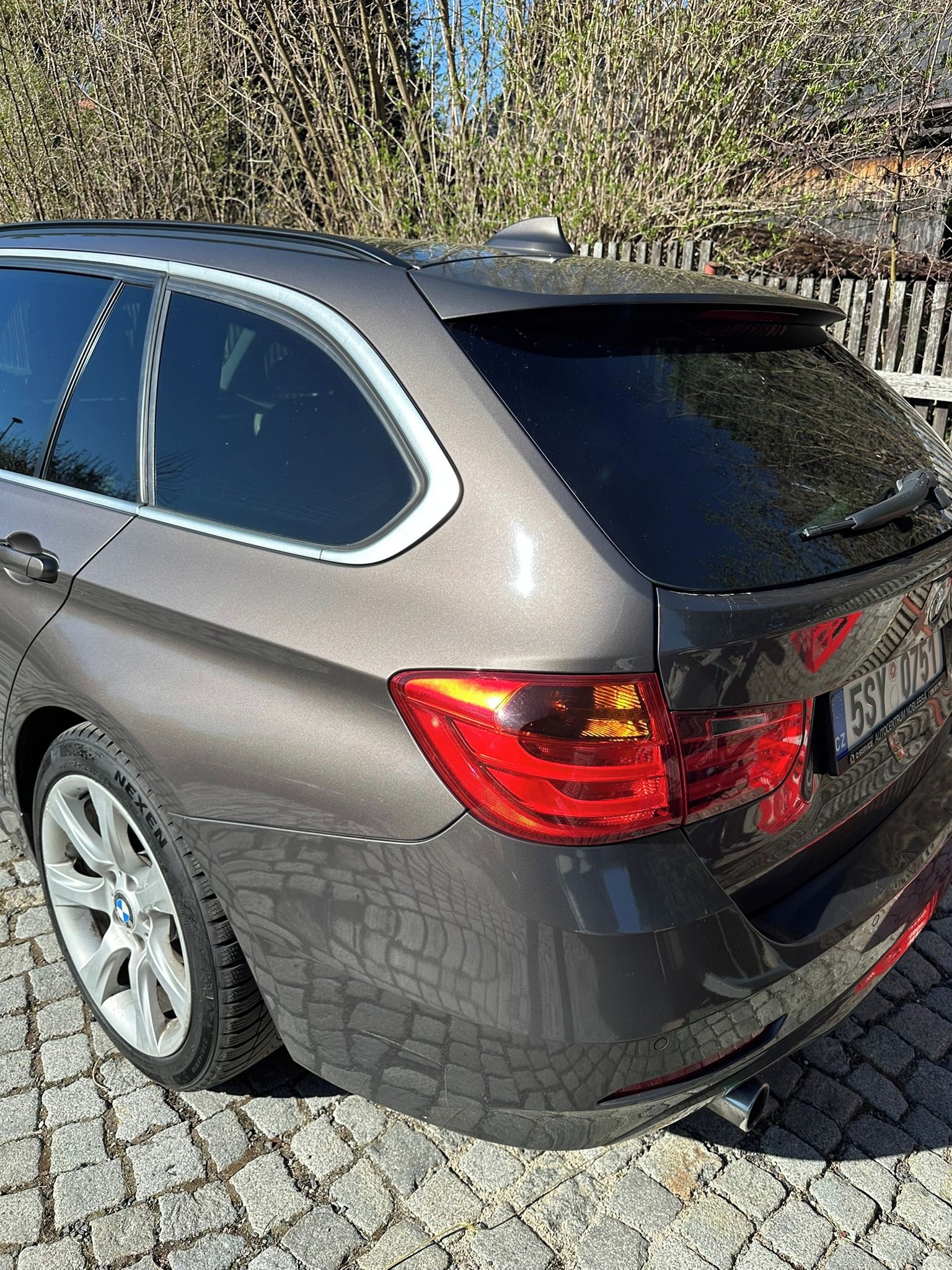 BMW Řada 3, BMW 318 D - fotka 6