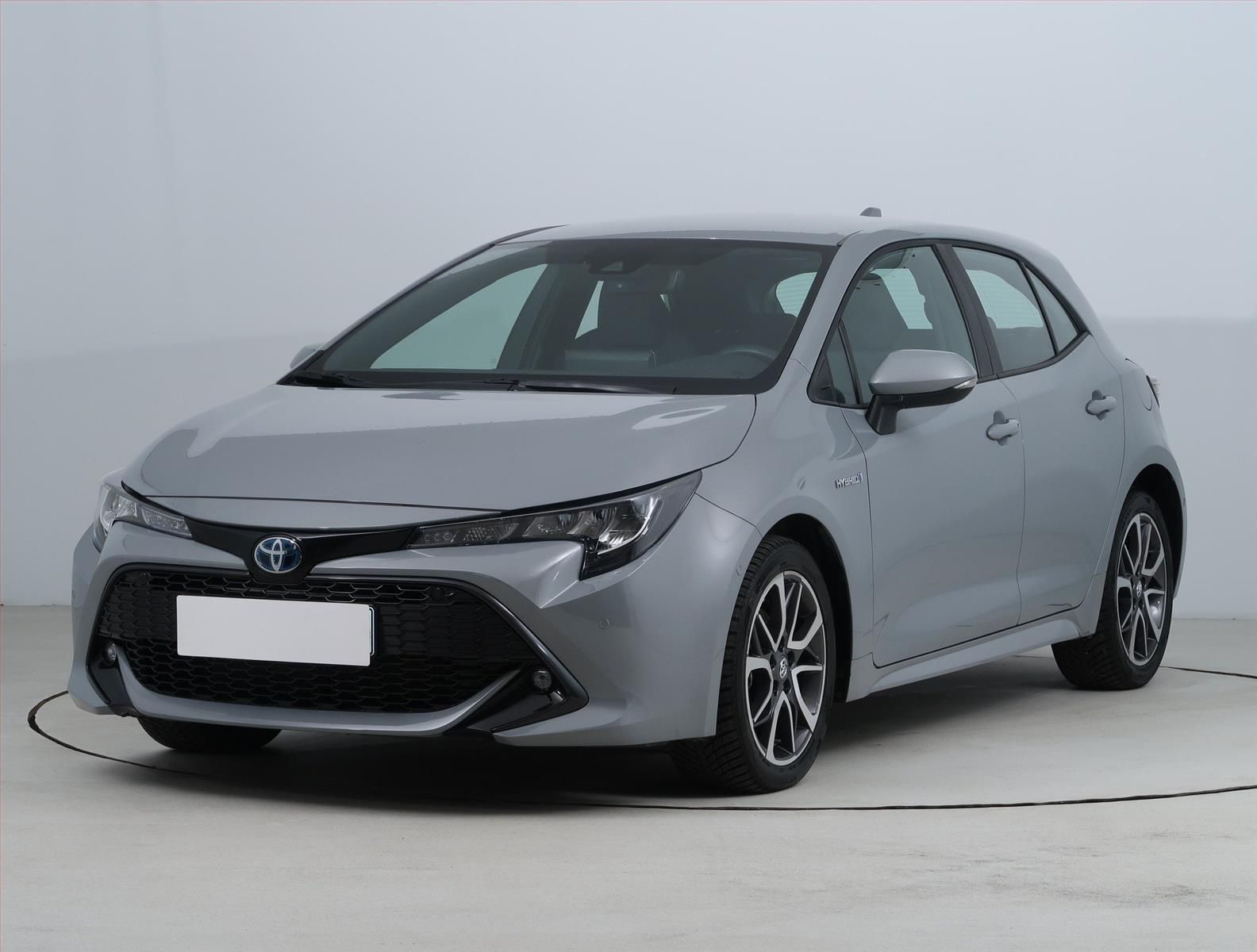 Toyota Corolla, 1.8 Hybrid, Automat, ČR,1.maj - fotka 2