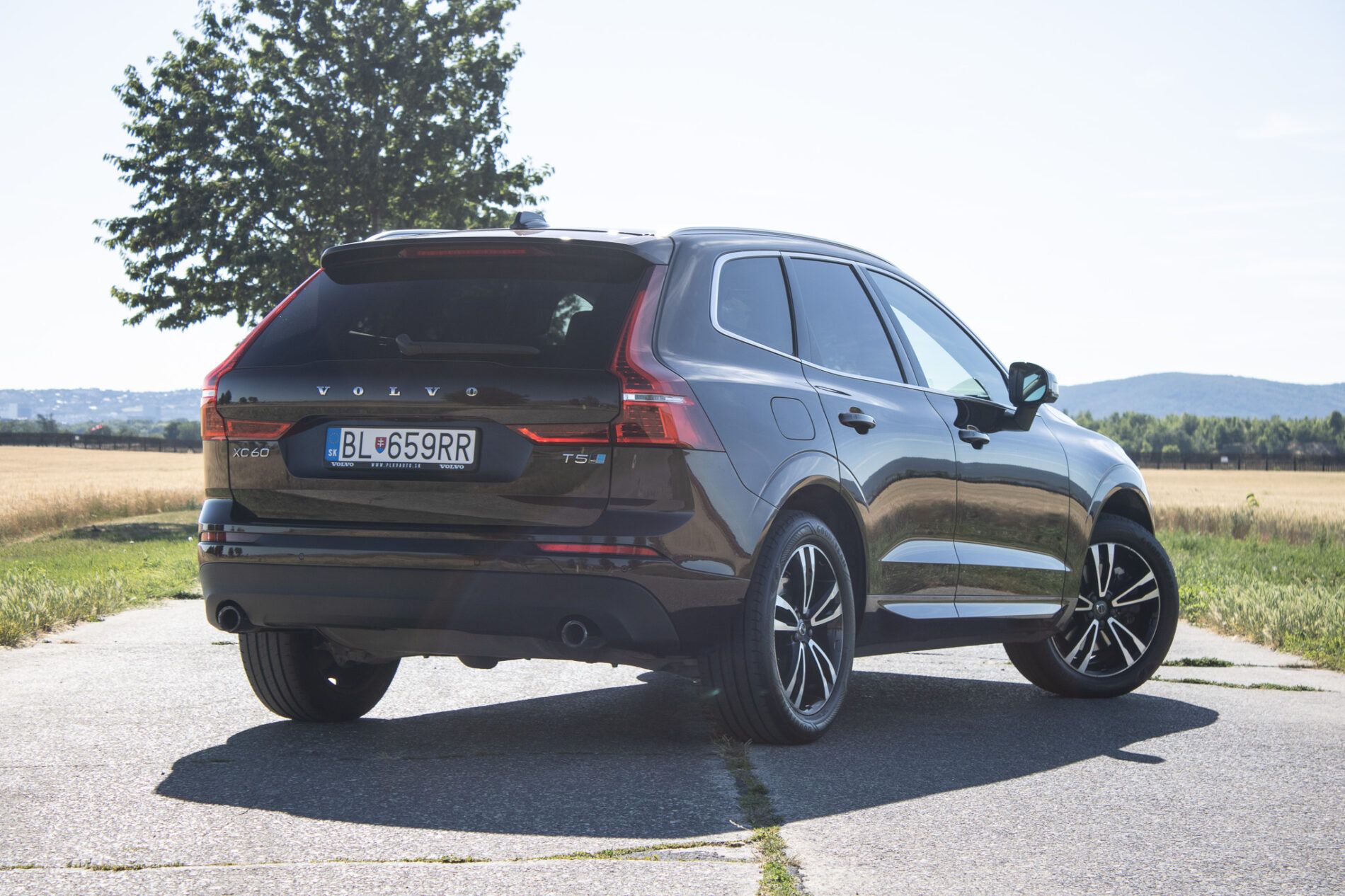 Volvo XC60 - fotka 5