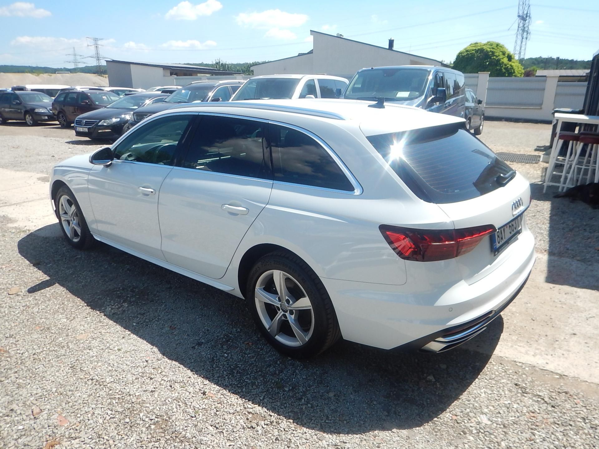 Audi A4, 2.0 TDi 150kw - fotka 6