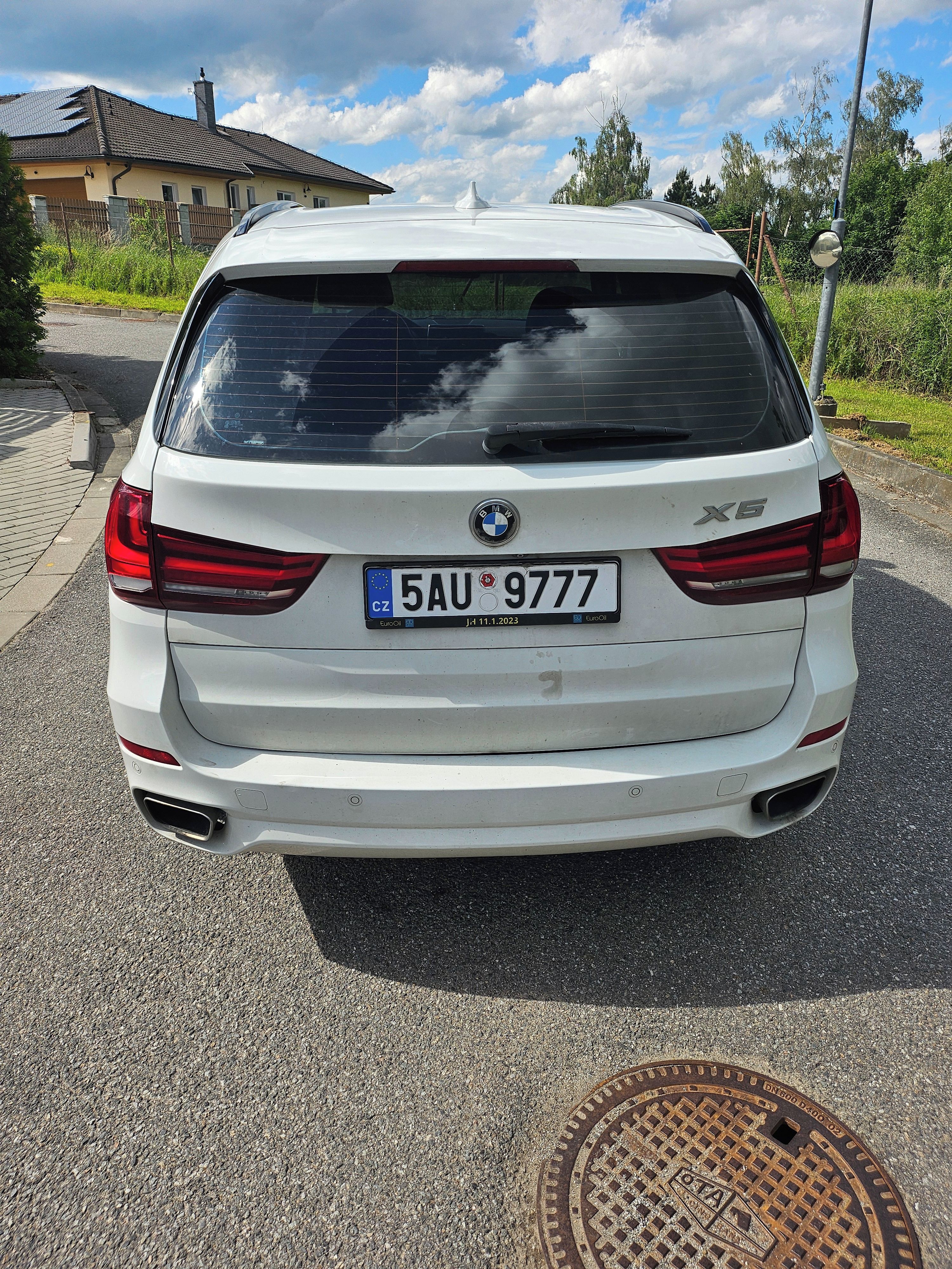 BMW X5, XDrive 30d, M paket, ČR, DPH. - fotka 4