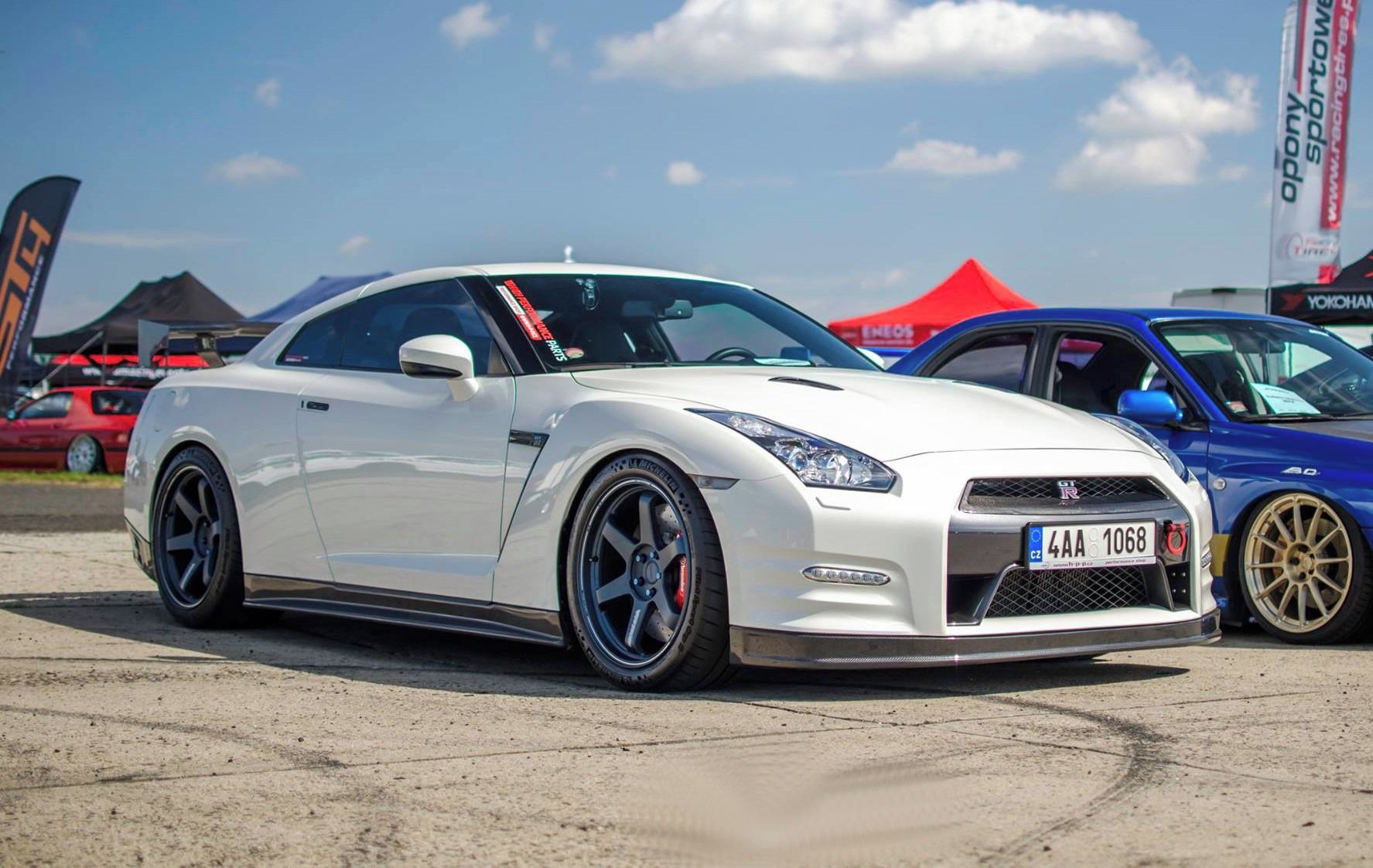 Nissan GT-R, BLACK EDITION 689PS DPH 15t.KM