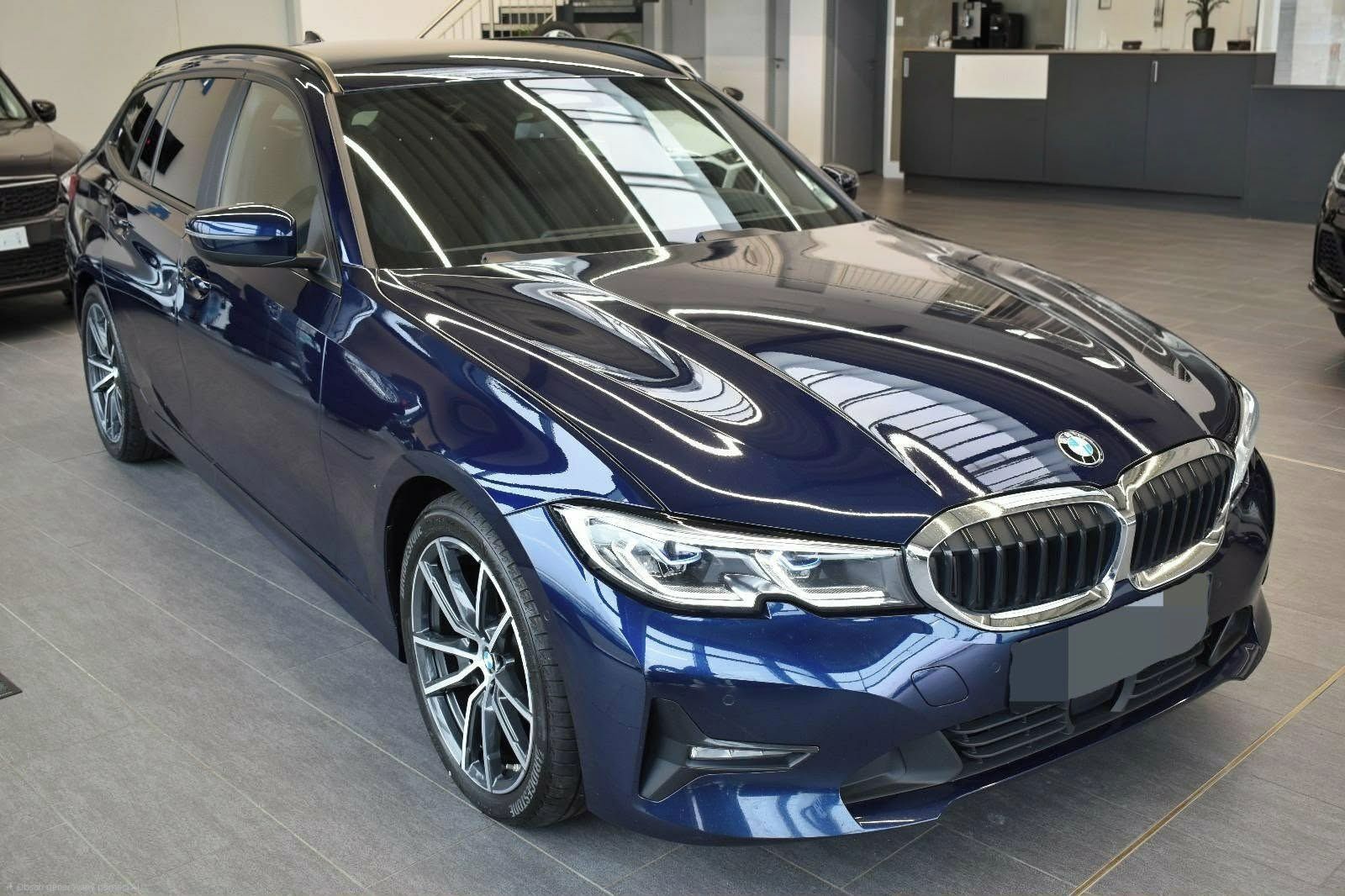 BMW Řada 3, G21 320D