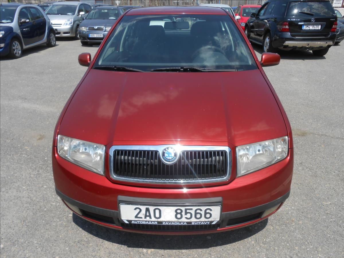 Škoda Fabia, 1,4 MPi 50Kw - fotka 2