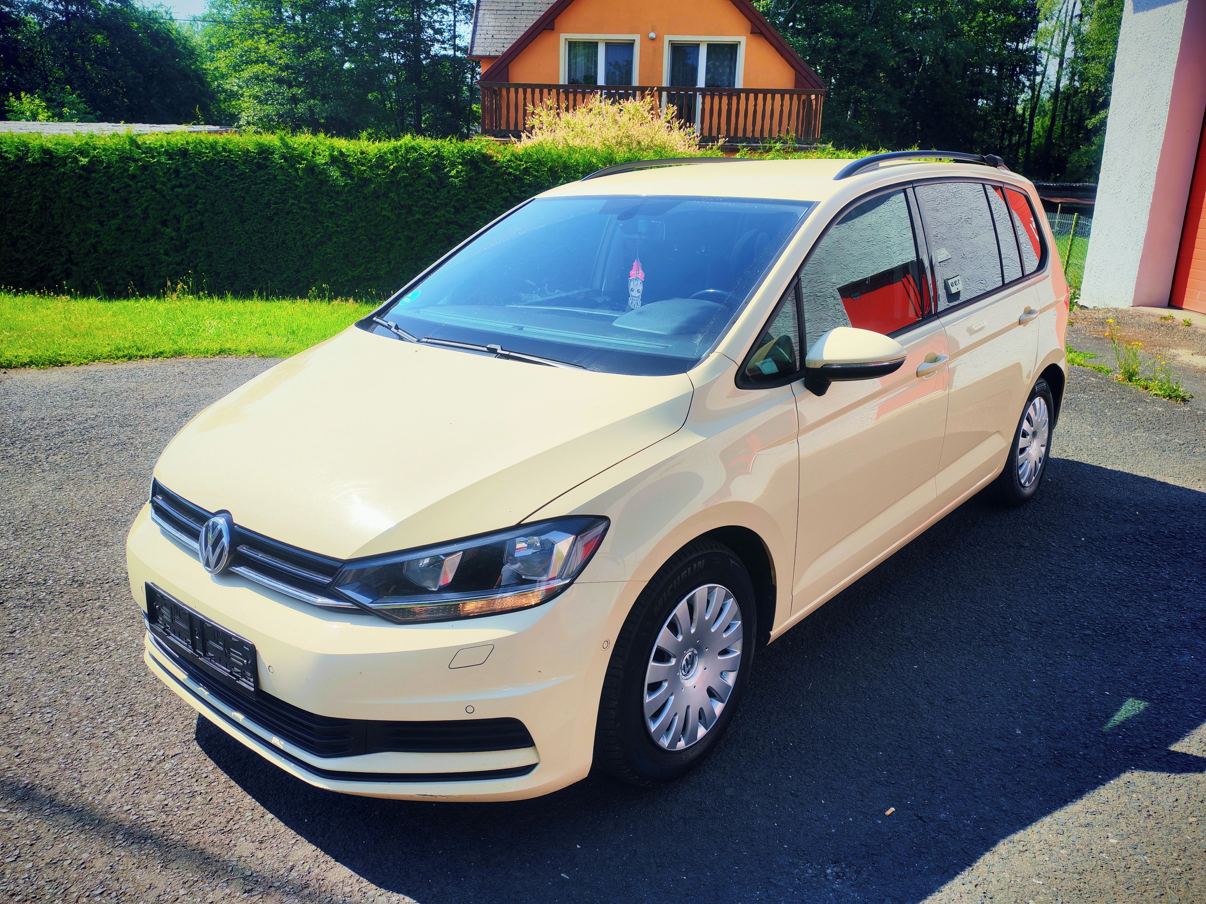 Volkswagen Touran, 2.0 TDi PRAVIDELNÝ SERVIS - fotka 2