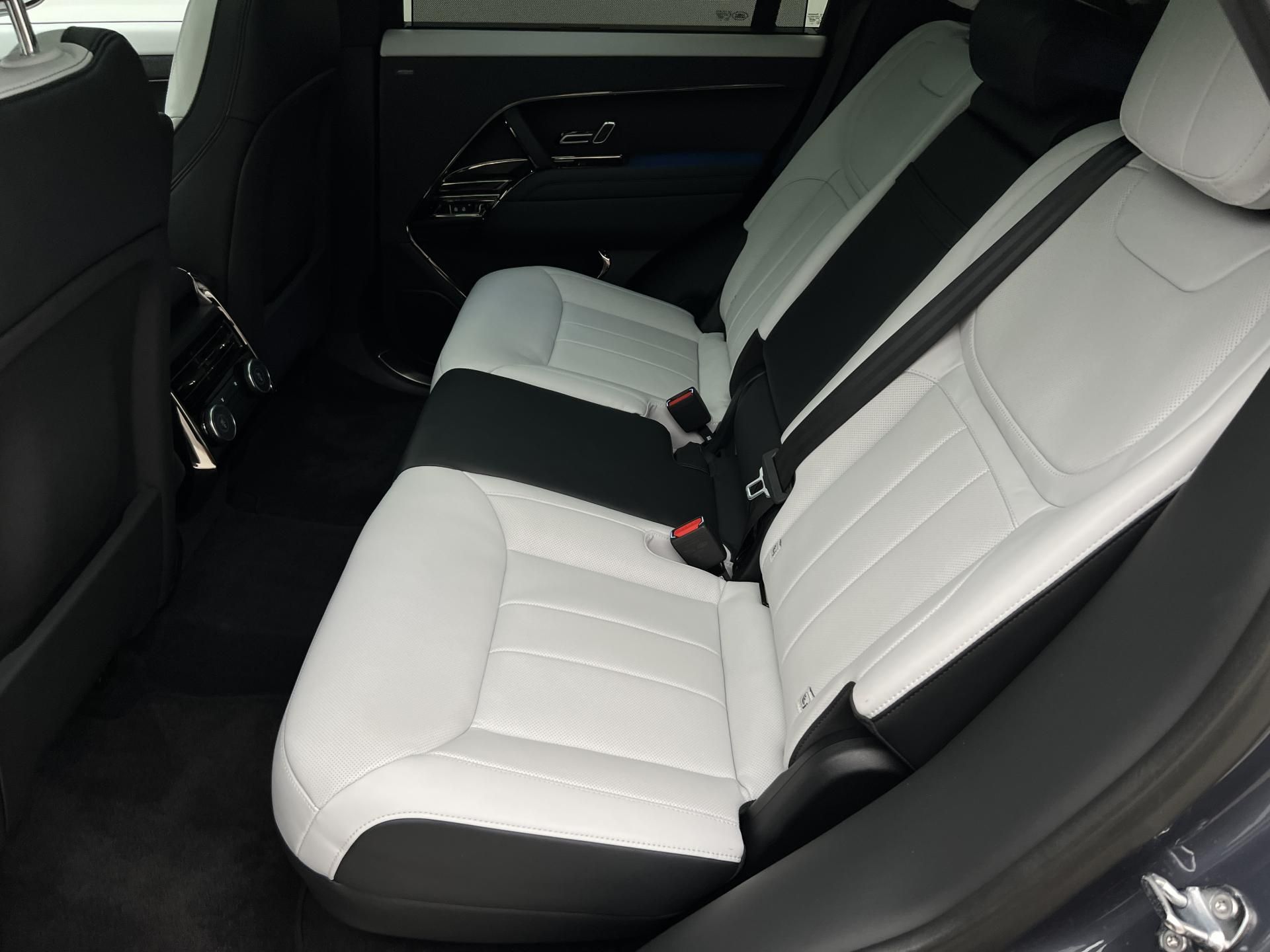 Land Rover Range Rover, RR SPORT D300 DYNAMIC AUT - fotka 6