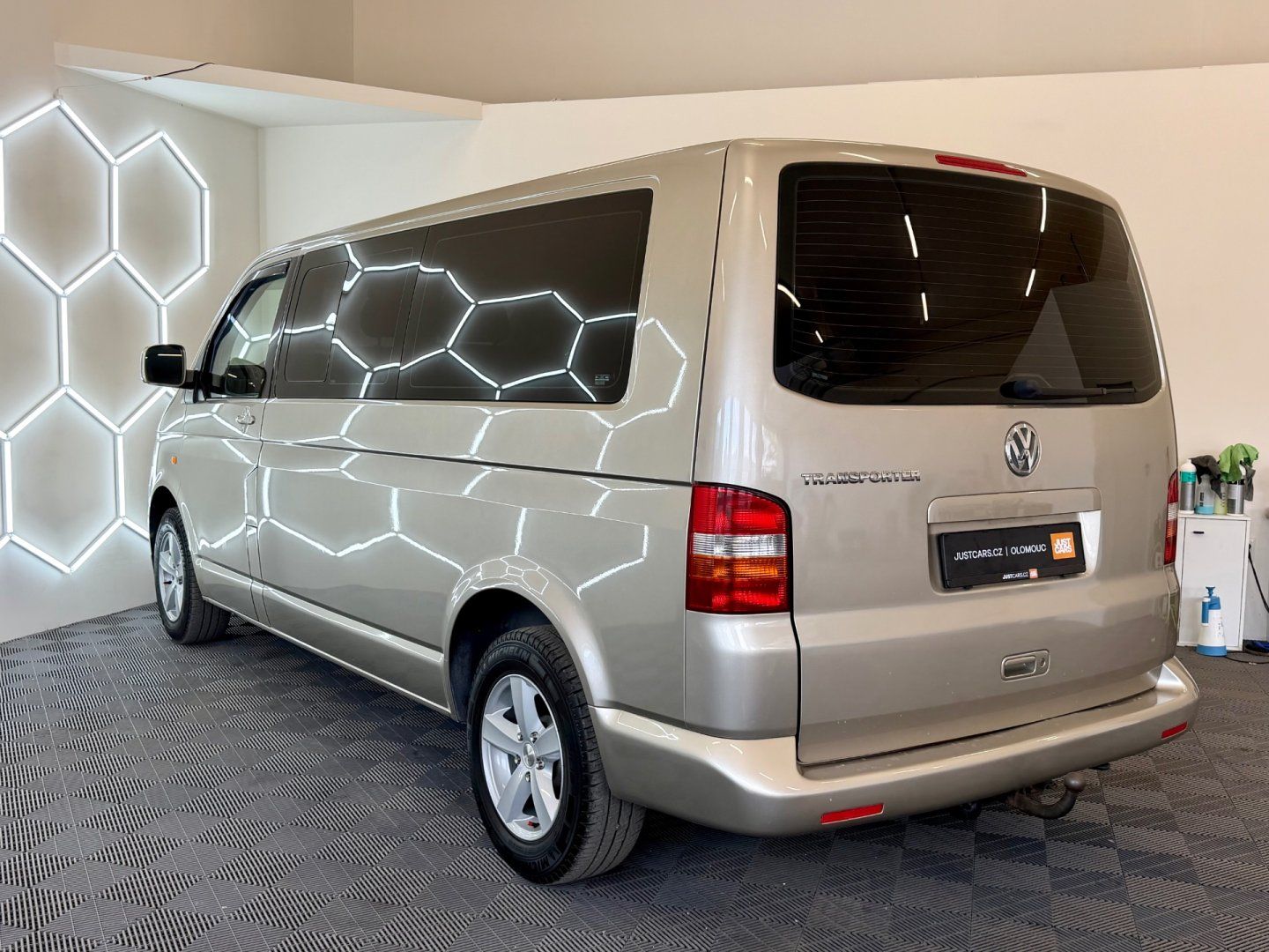Volkswagen Transporter, LONG 2.5TDi96kW SHUTTLE/8 MÍST - fotka 6