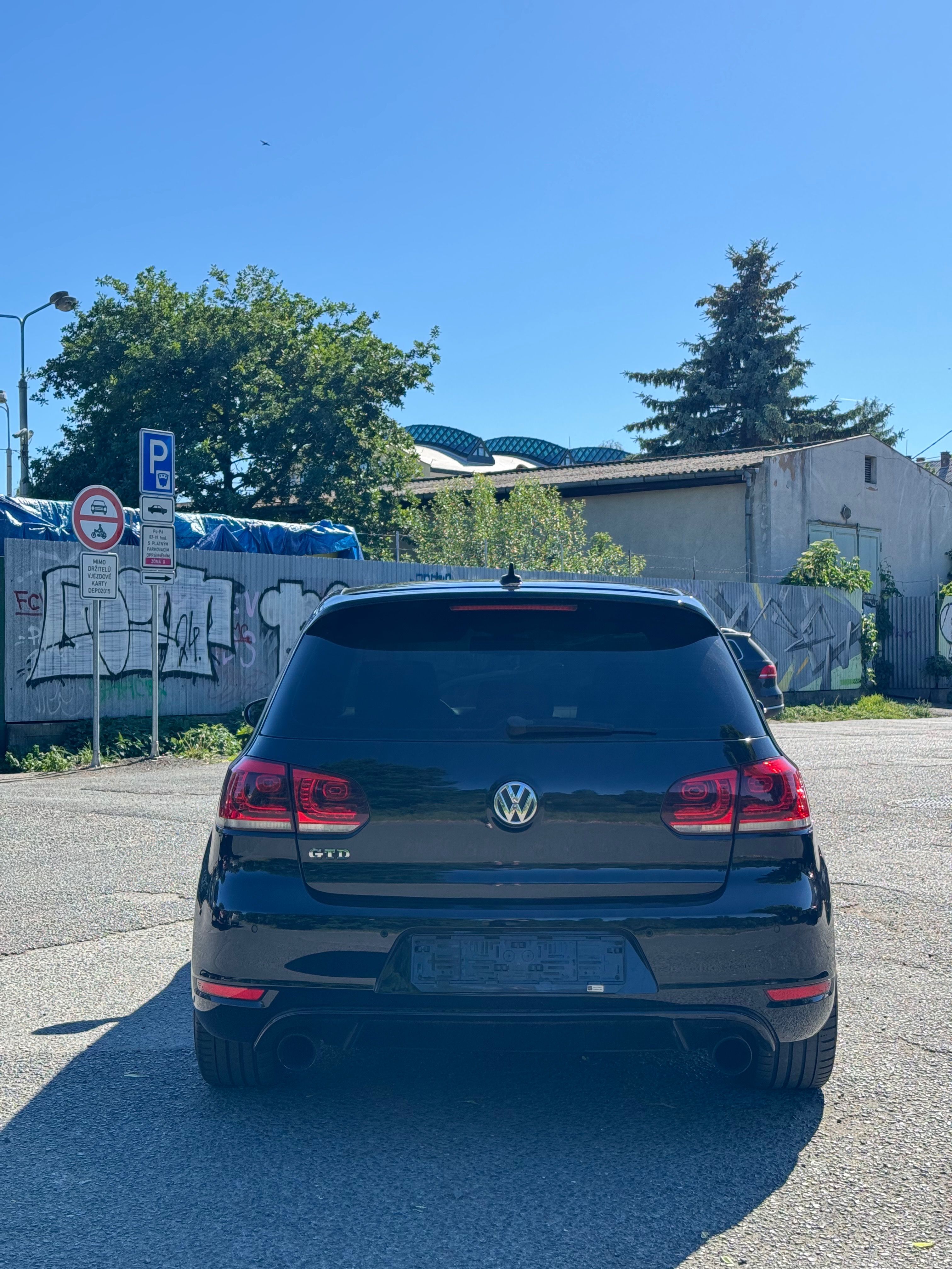 Volkswagen Golf, Golf GTD 2.0TDI 125kw DSG - fotka 4