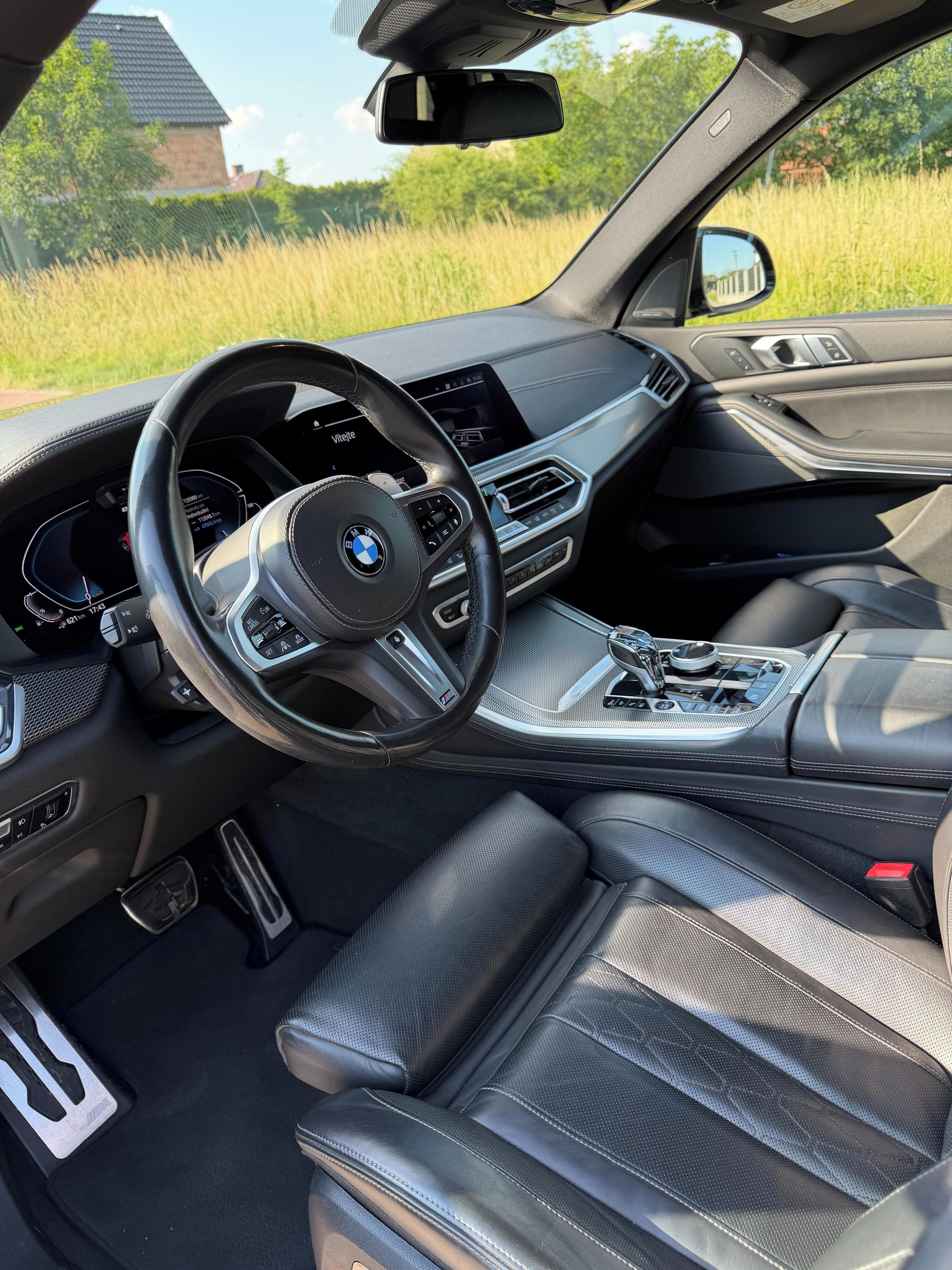 BMW X5, xDrive45e M Sport 394K - fotka 5