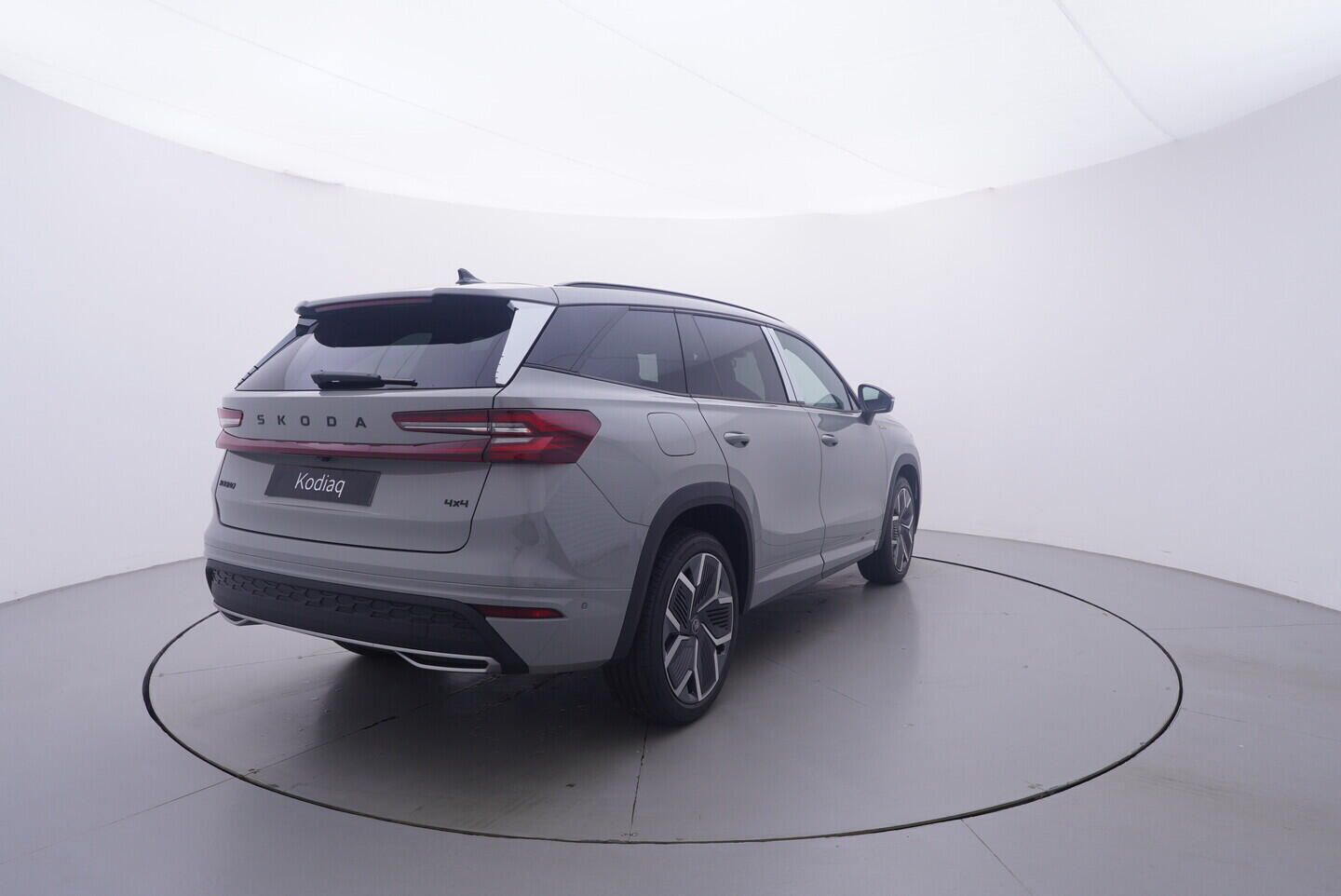Škoda Kodiaq, Sportline 2,0 TDI 4x4 142 kW - fotka 5