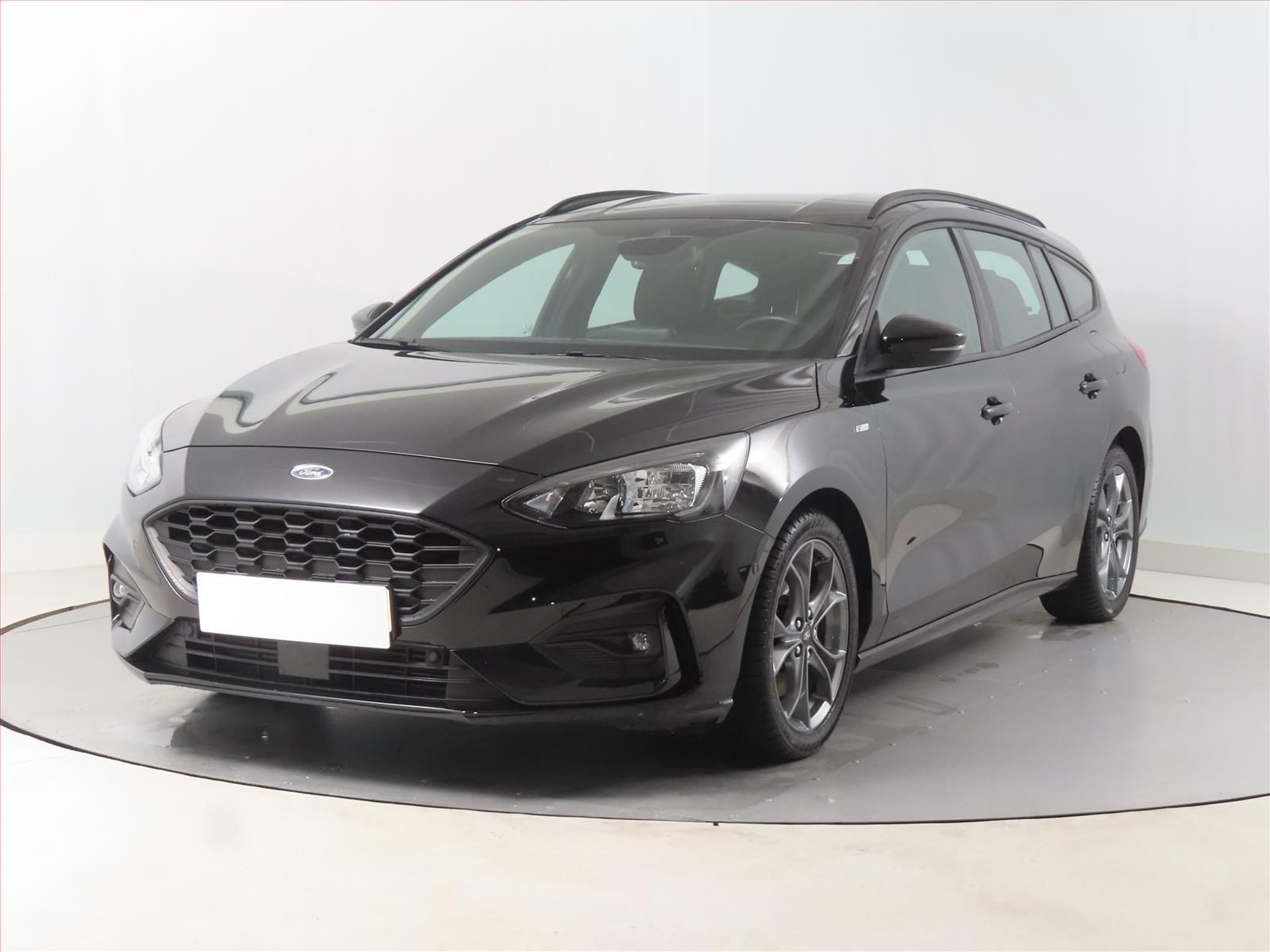 Ford Focus, 1.5 EcoBoost, ST-Line, Automat - fotka 2