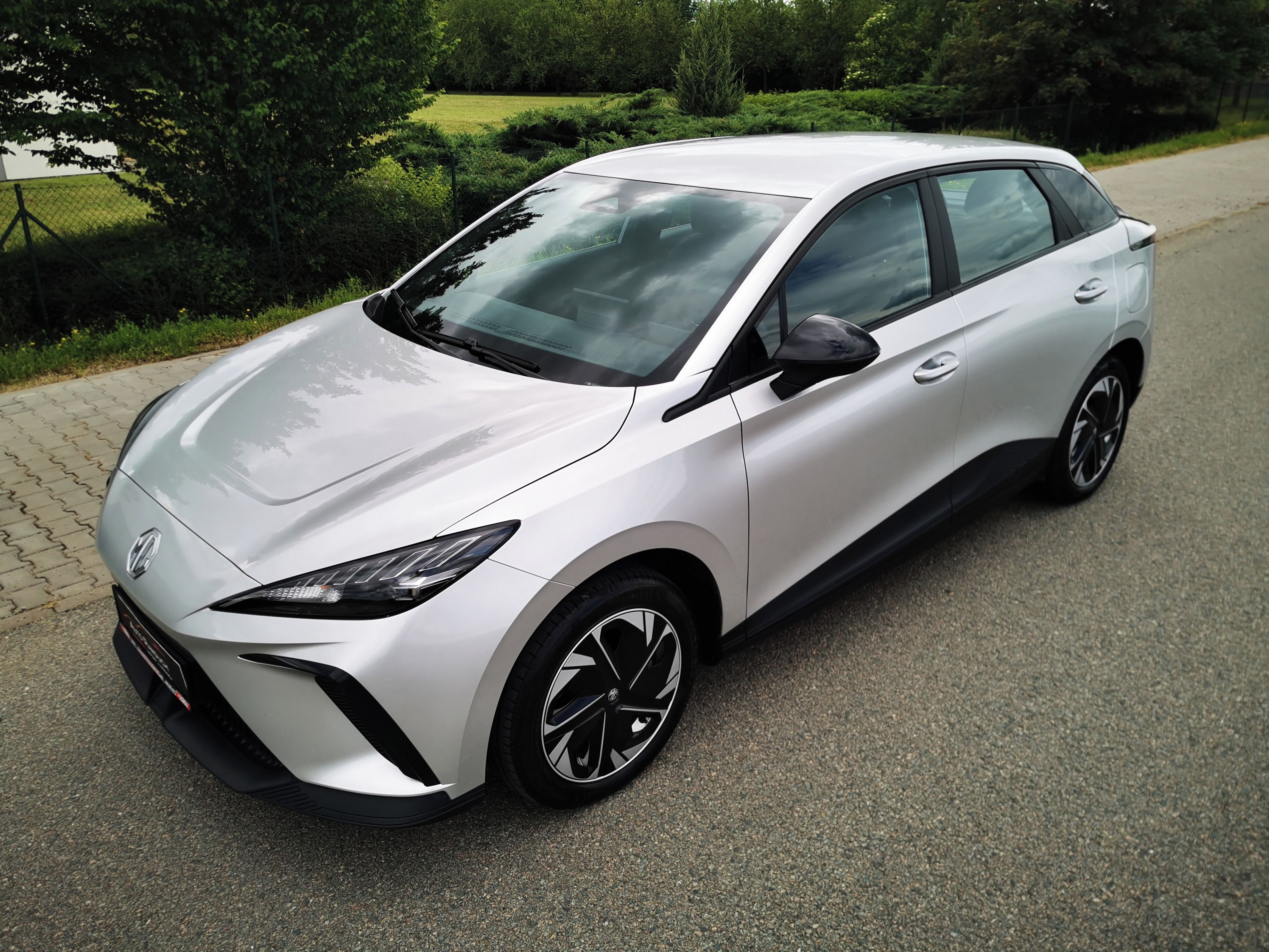 MG MG4, Emotion 125Kw, 51KW BAT. LFP - fotka 2