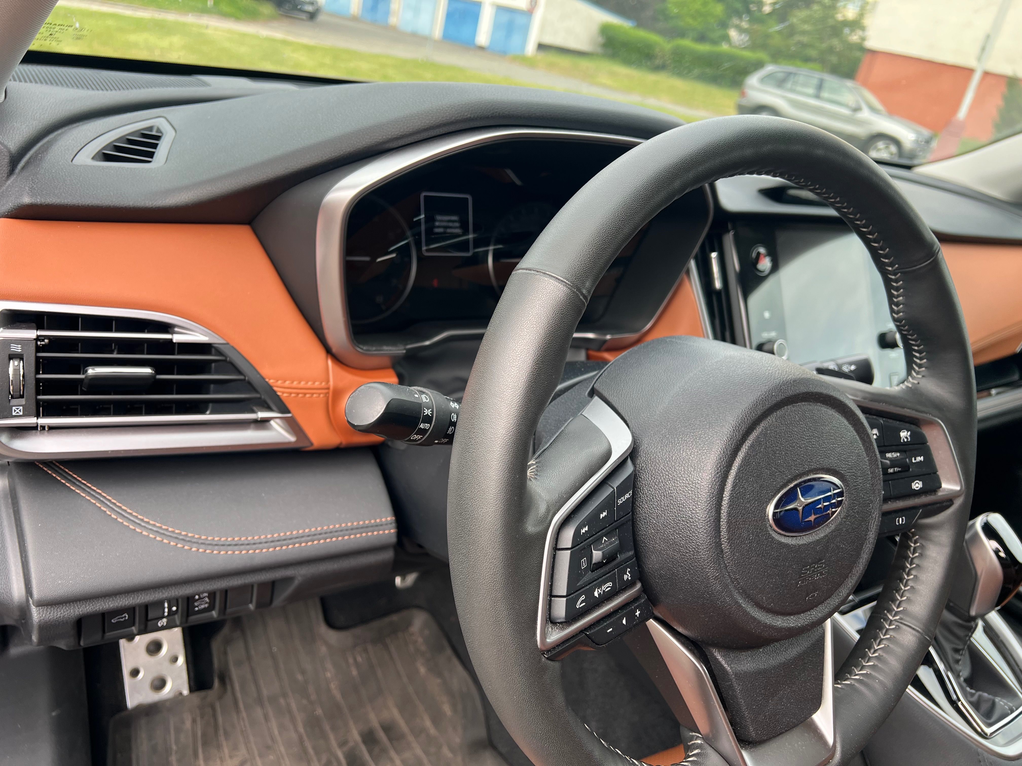 Subaru Outback, OUTBACK  2,4  124 kw Čr 62tkm - fotka 6