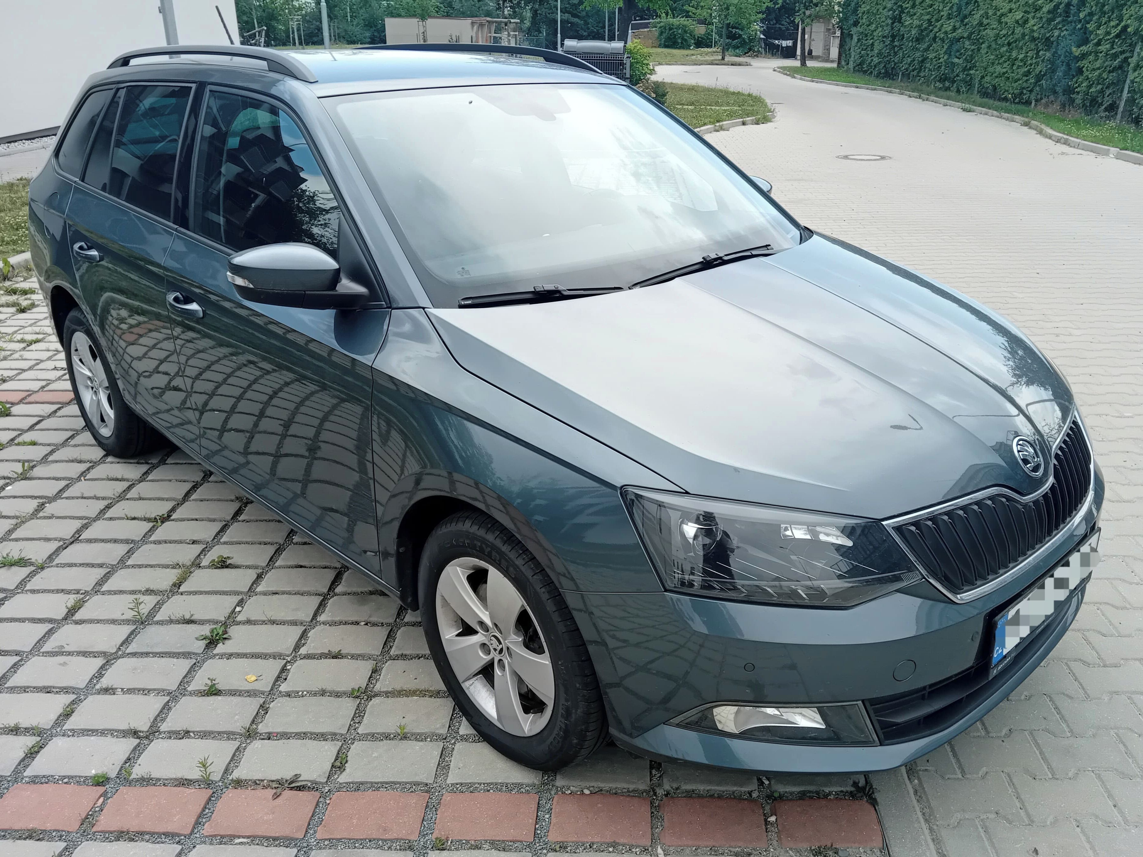Škoda Fabia, 81kW, DPH, 1.majitel - fotka 2