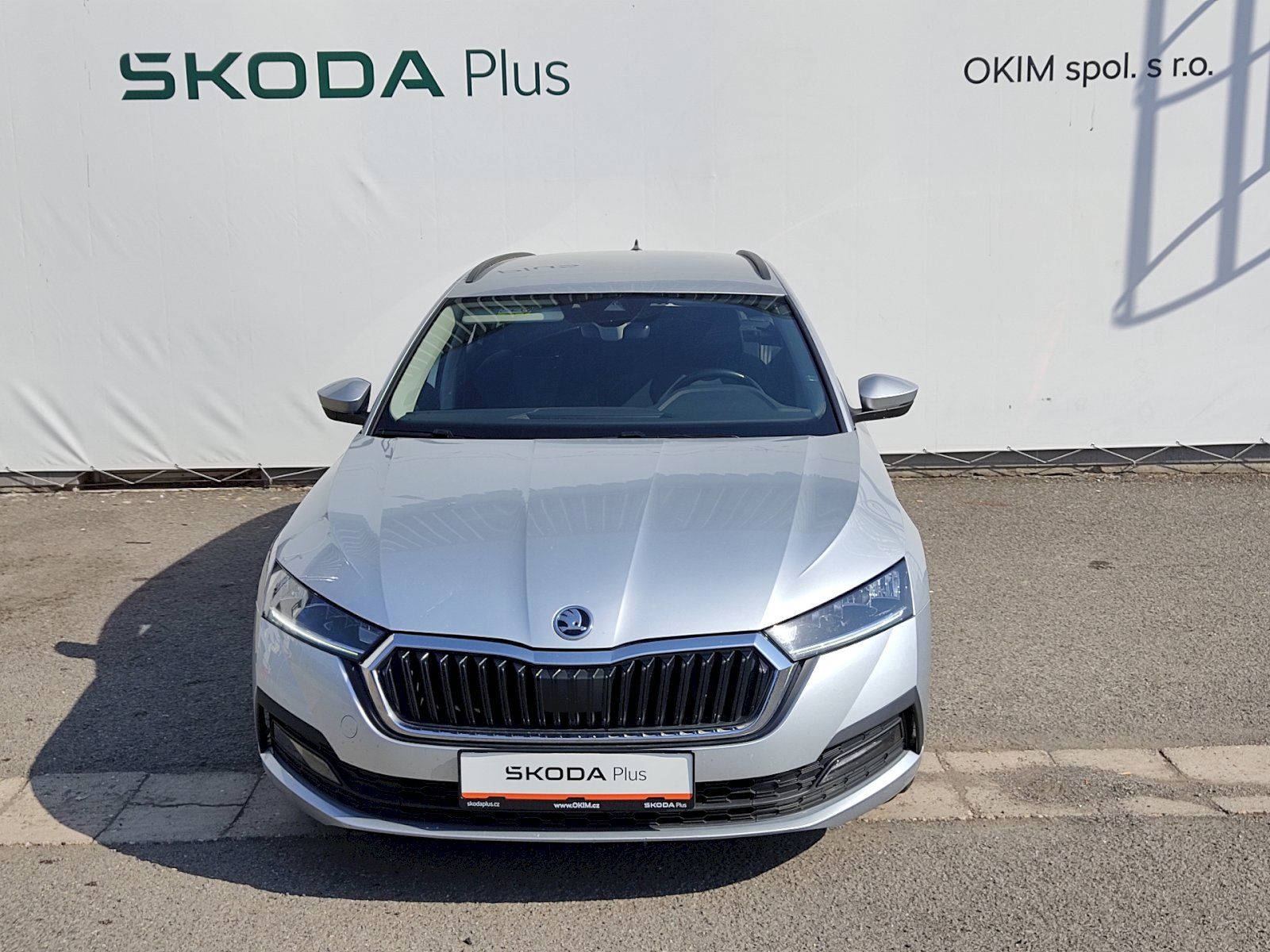 Škoda Octavia, Combi Ambition Plus 2,0 Tdi 11 - fotka 4