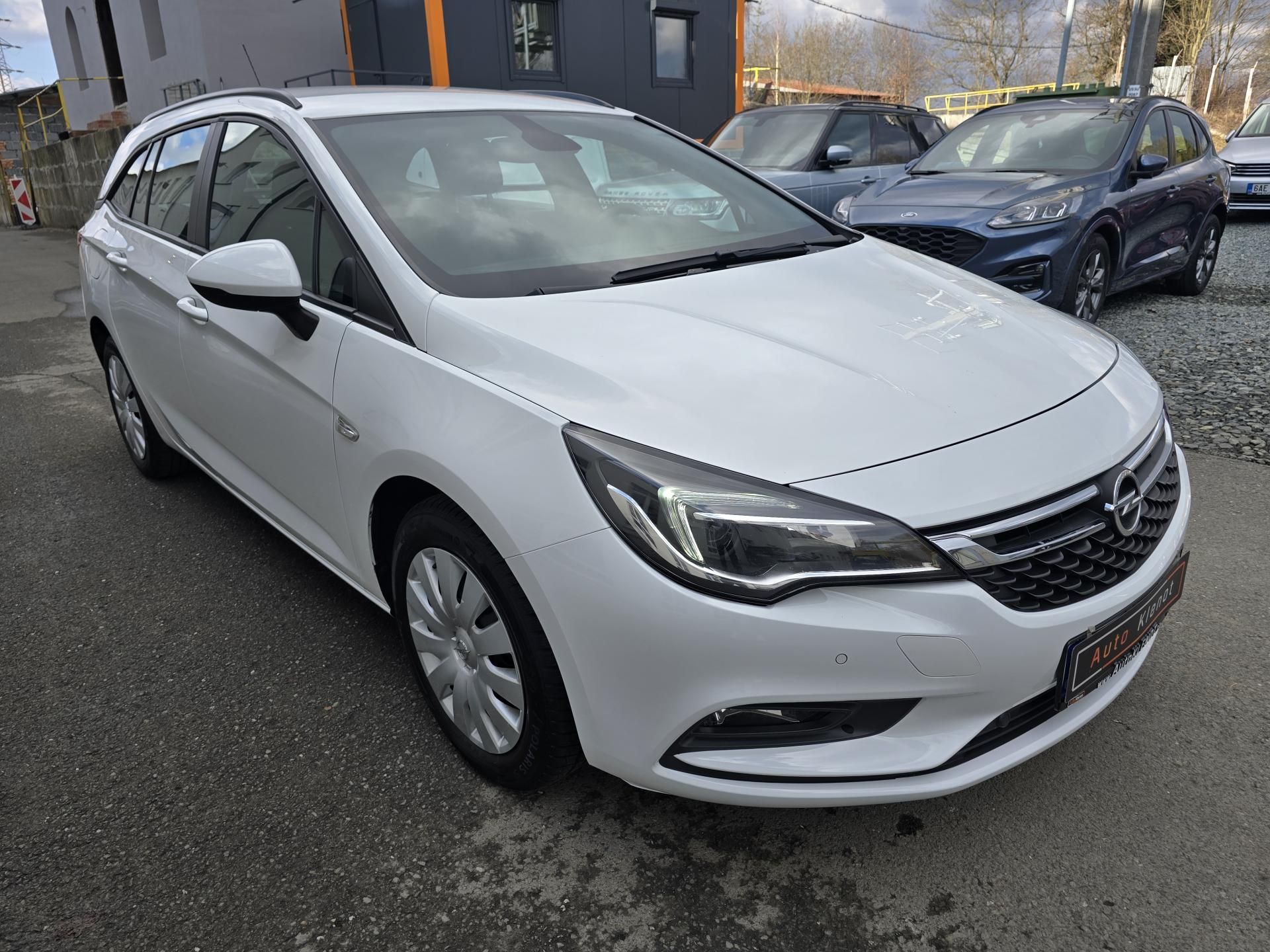 Opel Astra, 1.6CDTI 81kW ENJOY DIGIKLIMA - fotka 2