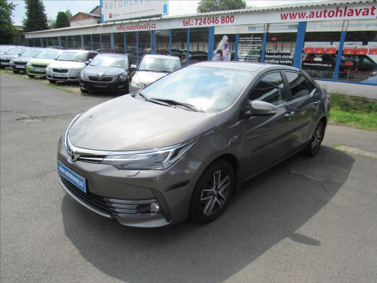 Toyota Corolla, 1,6 VVT-i 97kW Sedan