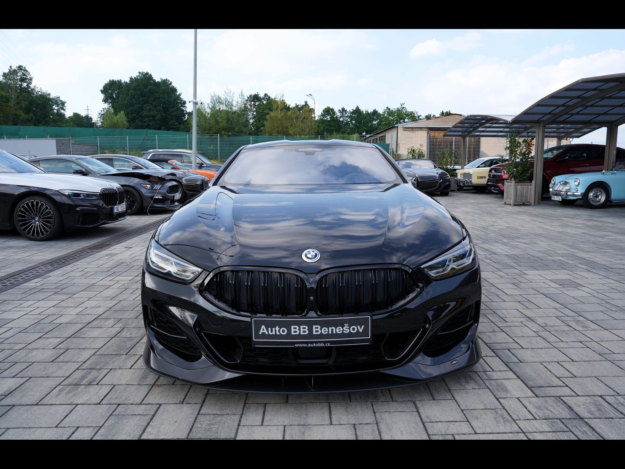 BMW Řada 8, M850i xDrive /Laser/640 PS !!