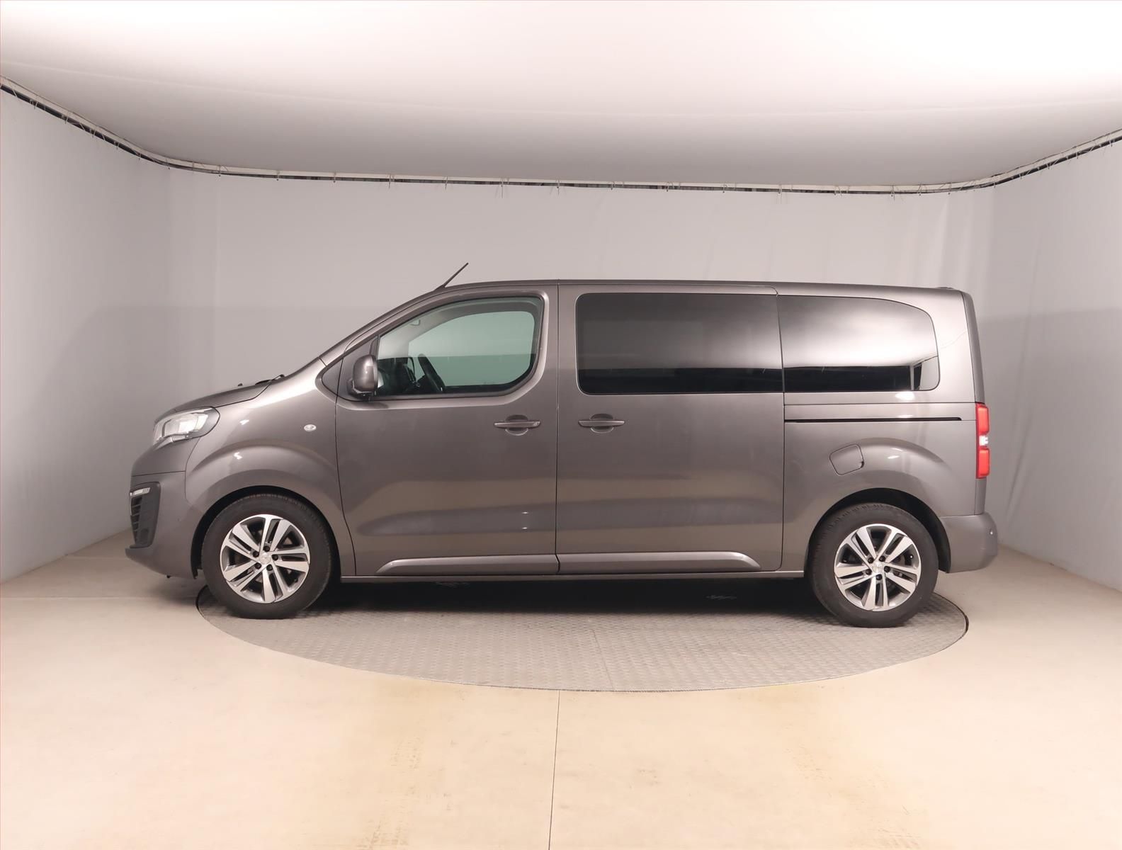 Peugeot Traveller, 2.0 BlueHDi, Klima, ČR, DPH - fotka 3