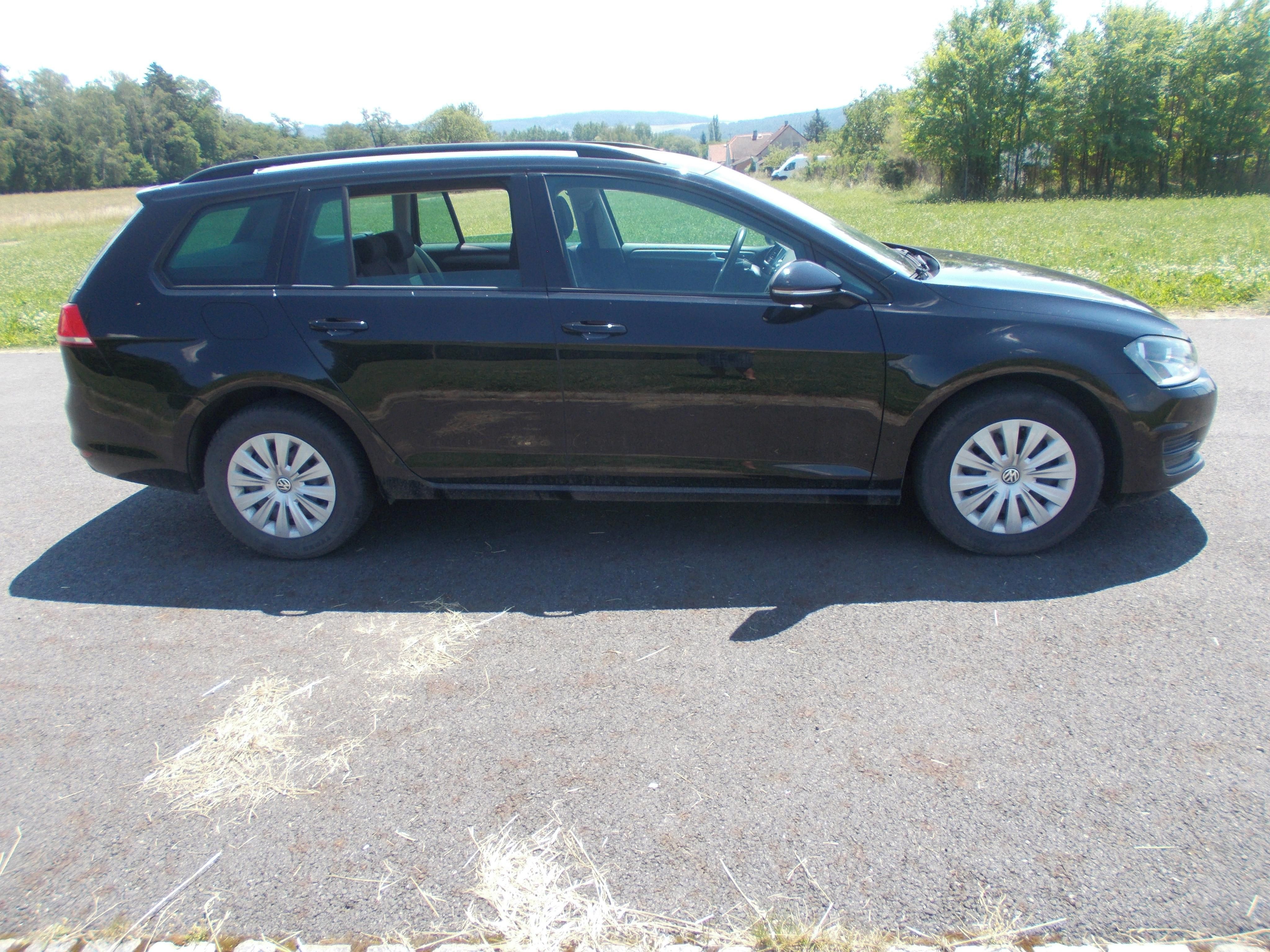 Volkswagen Golf, 1,6 TDI 81KW - fotka 6