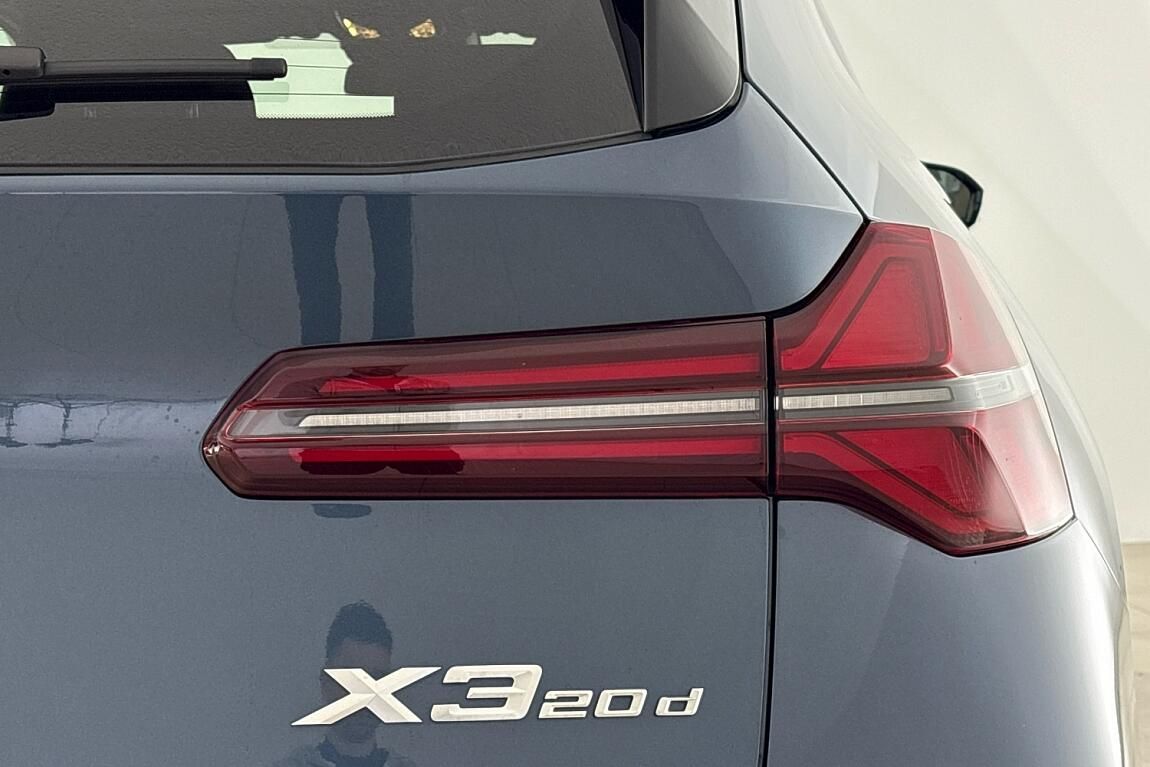 BMW X3, xDrive20d - fotka 4