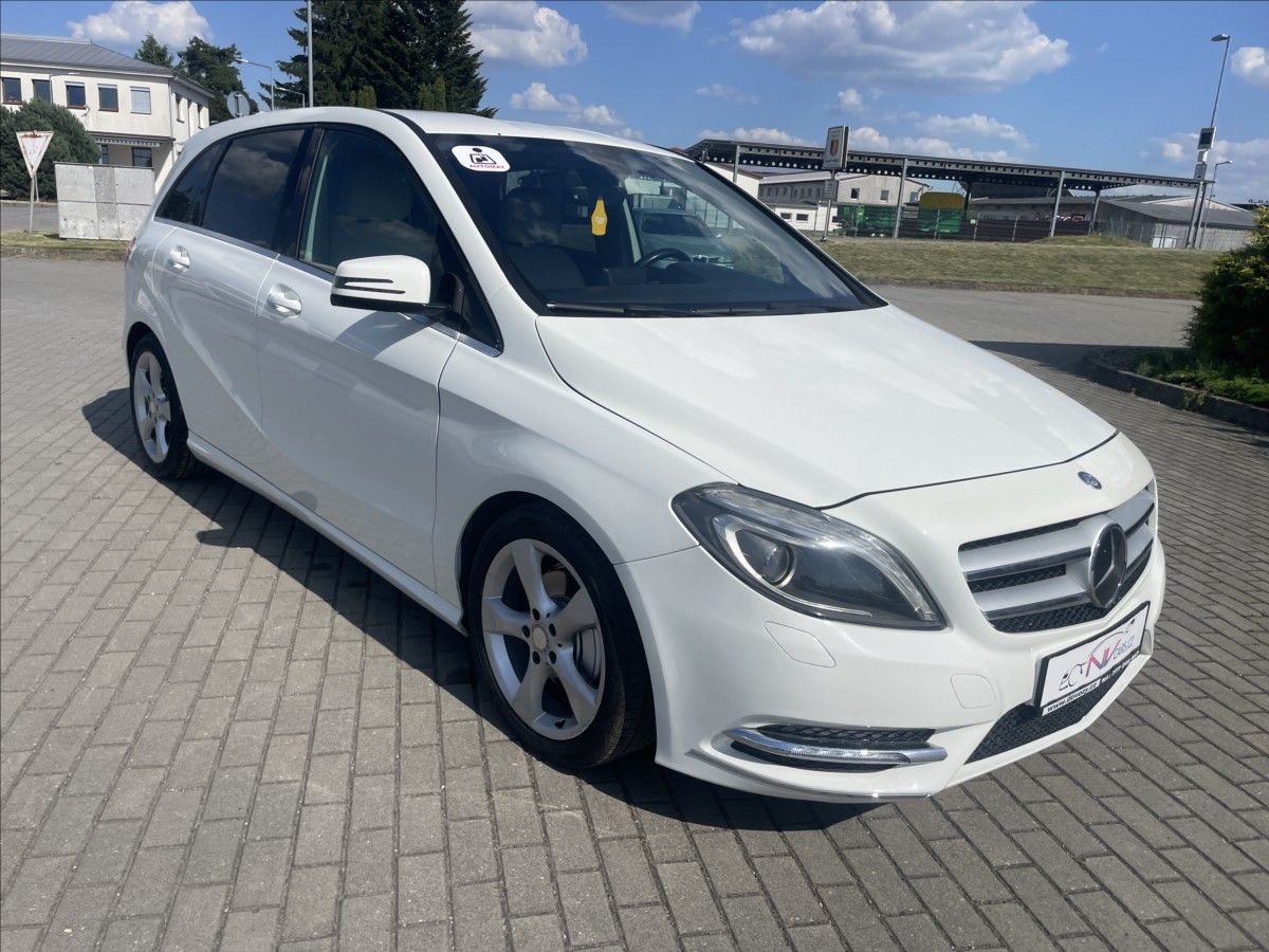 Mercedes-Benz Třídy B, 1,8 200CDi 100kw Automat, bez - fotka 6